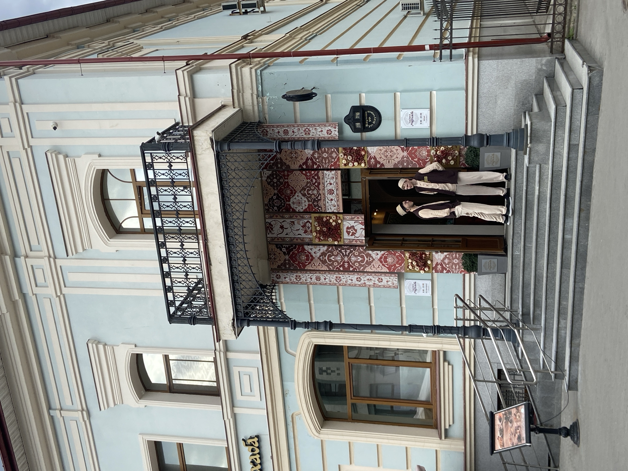 Everyday architecture and street art documented in Kazan