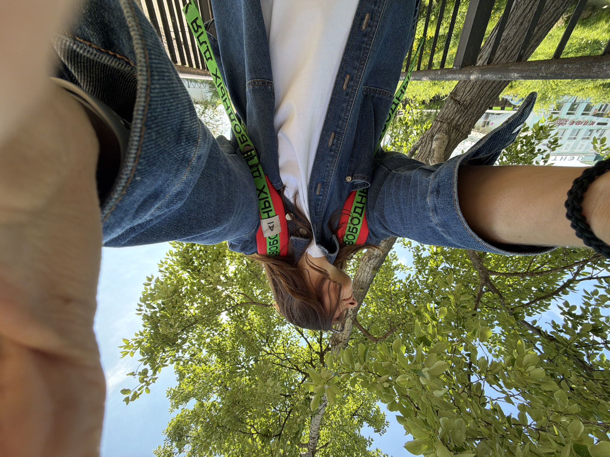 Tourist documents Birobidzhan visit with selfies across city bridges