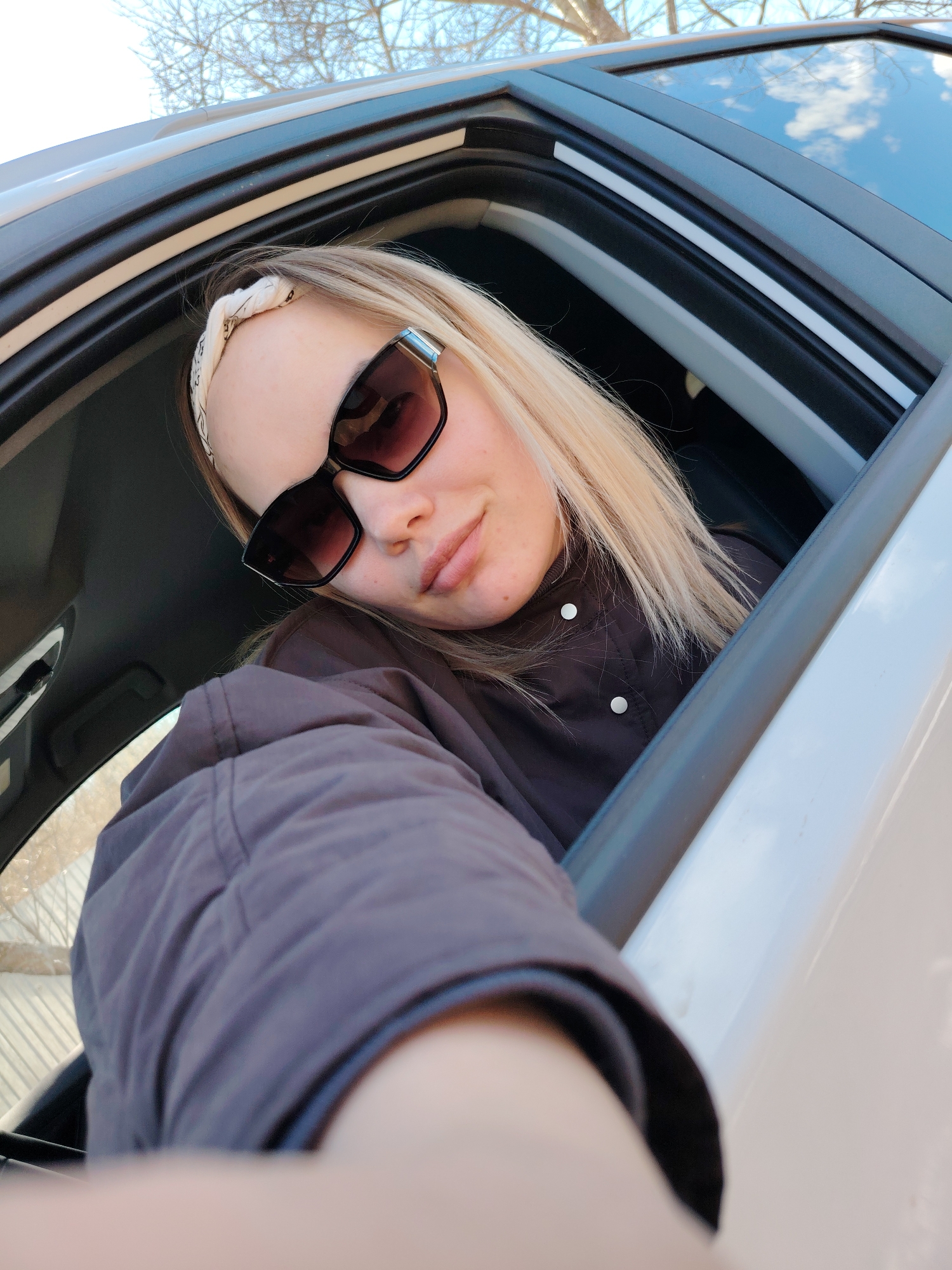 Woman documents rural car journey through Markovo, Russia