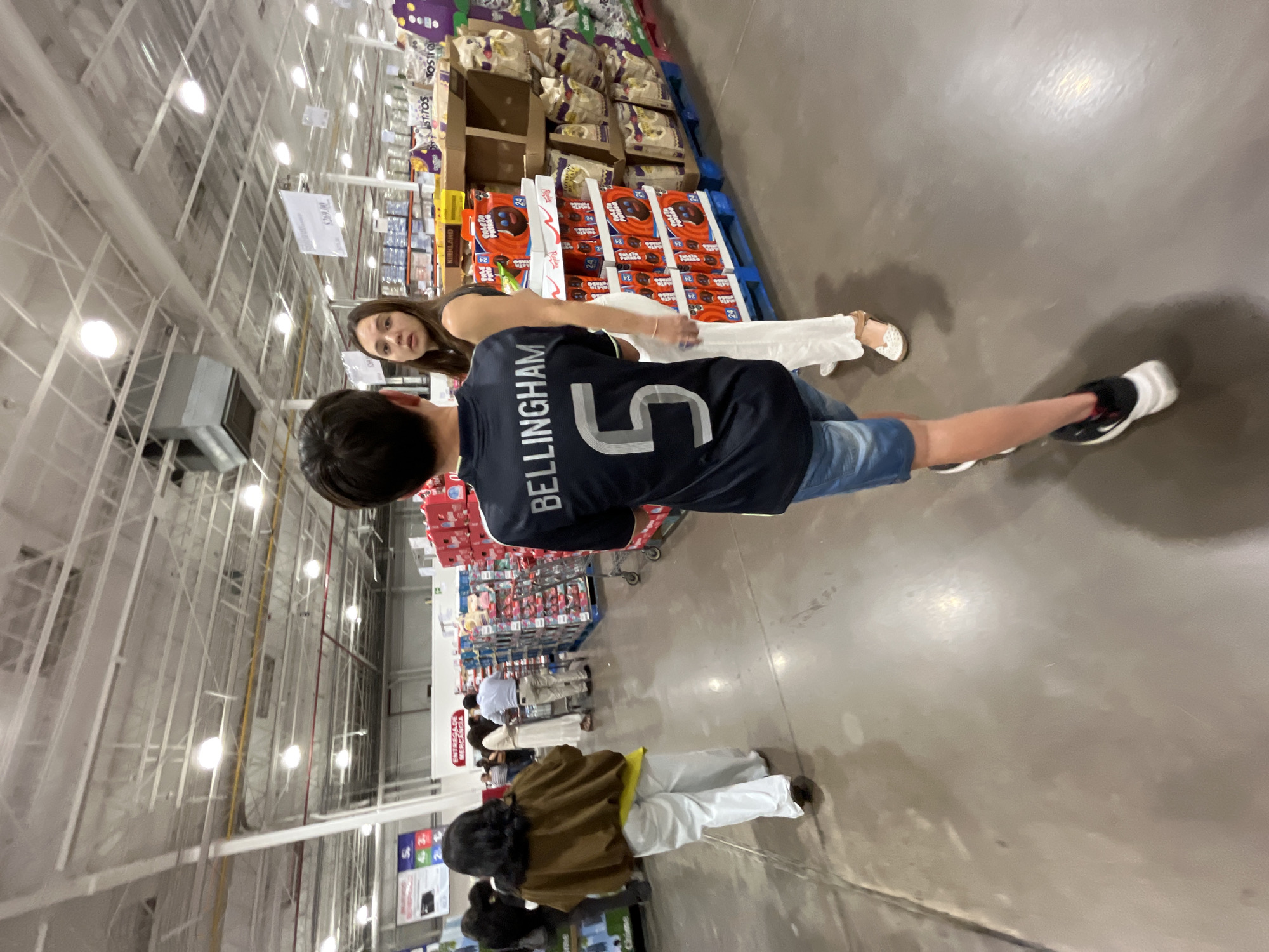 Late night warehouse store visit documented in Puebla