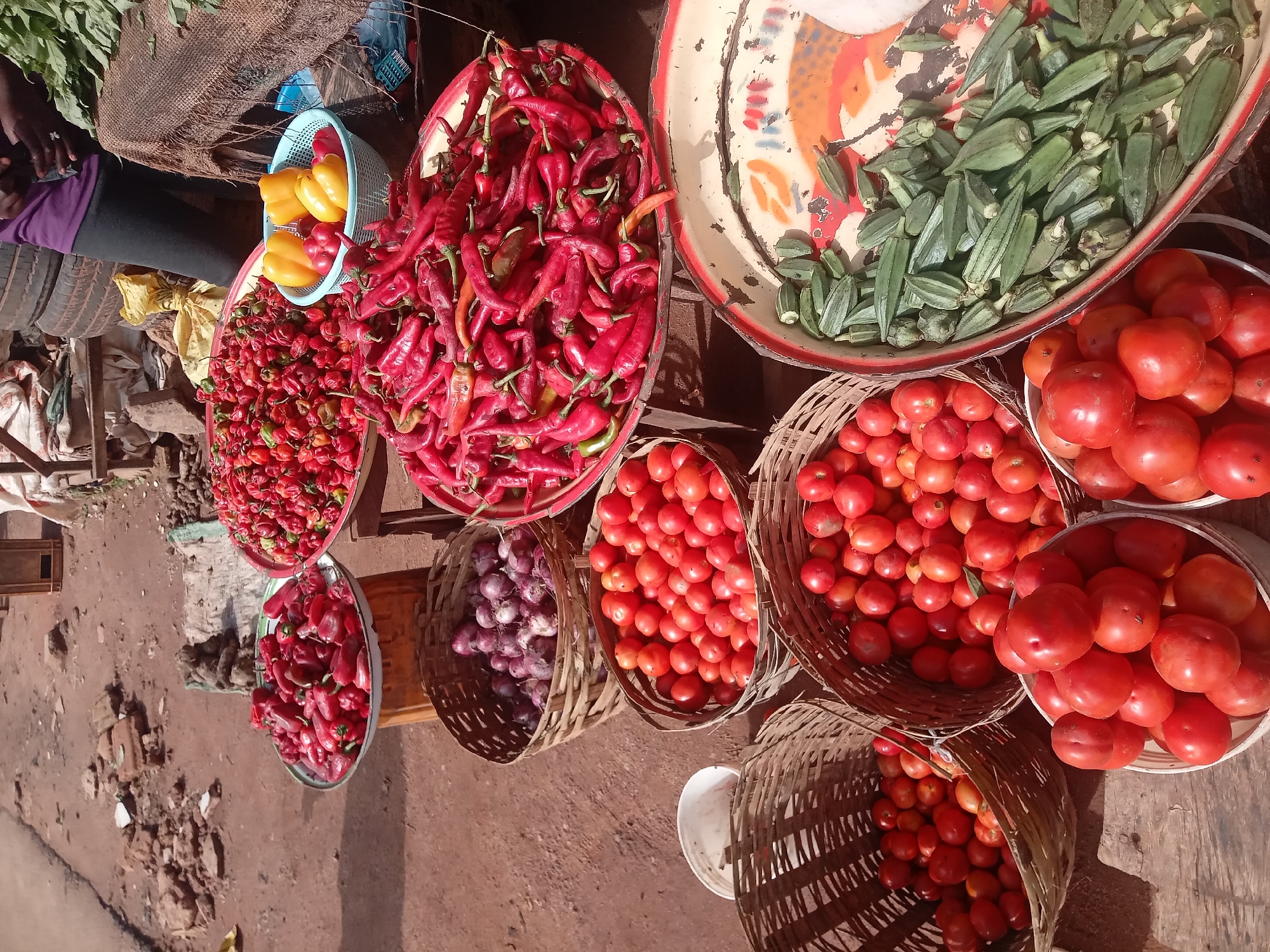 Fresh produce market in full swing, Jos, Nigeria