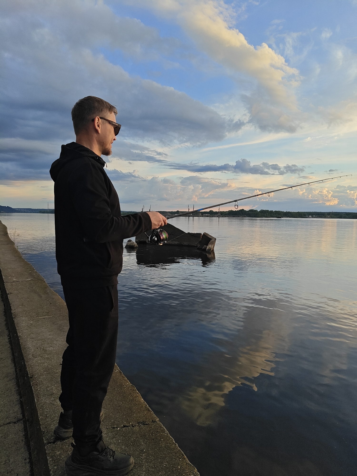 Evening fishing session documented along Kama River in Chaikovsky