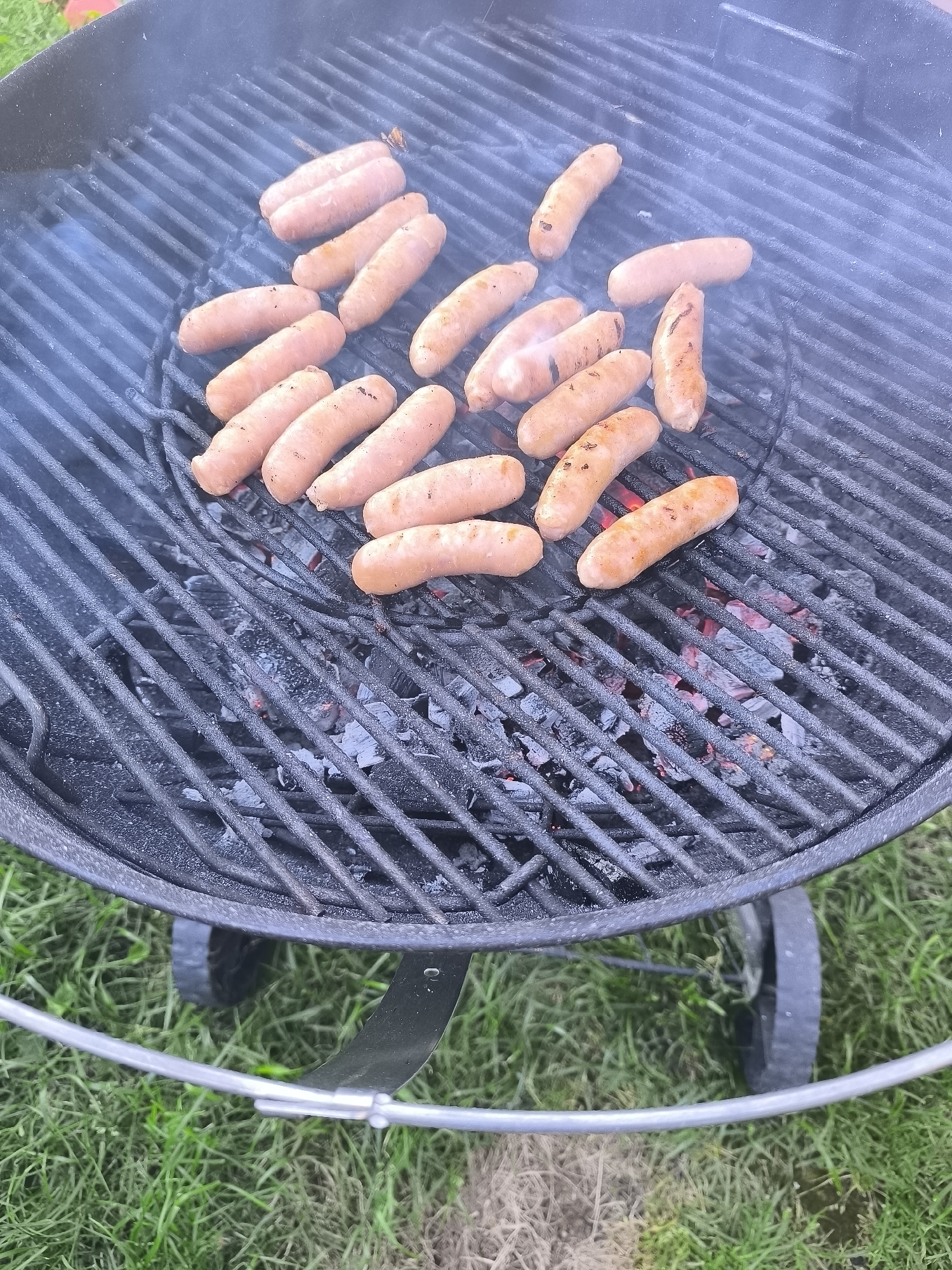 Backyard barbecue documented in Pélussin, France evening gathering