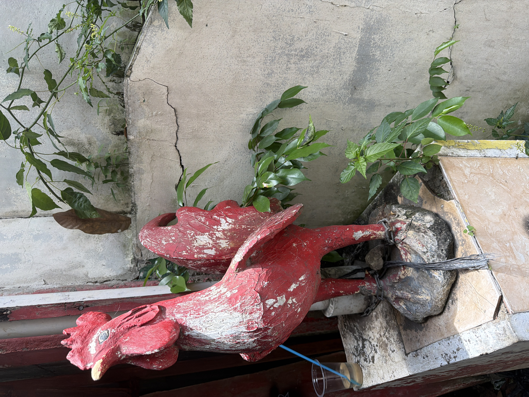 Urban scenes documented in South Jakarta mixing modern, traditional elements