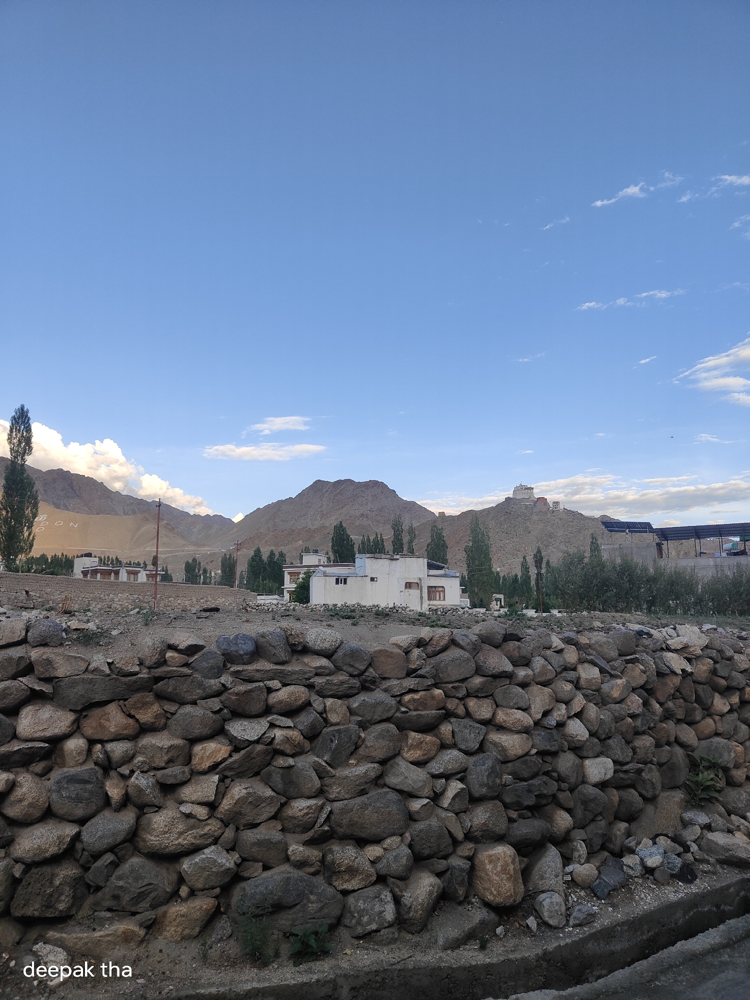Street scenes and landscapes from Leh on a summer afternoon