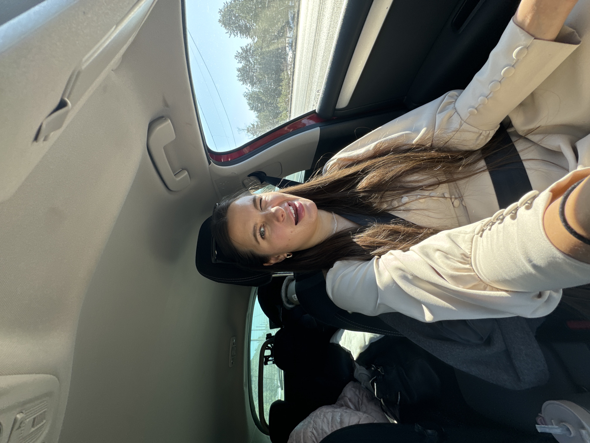 Car journey documented through selfies in Vladimir, Russia