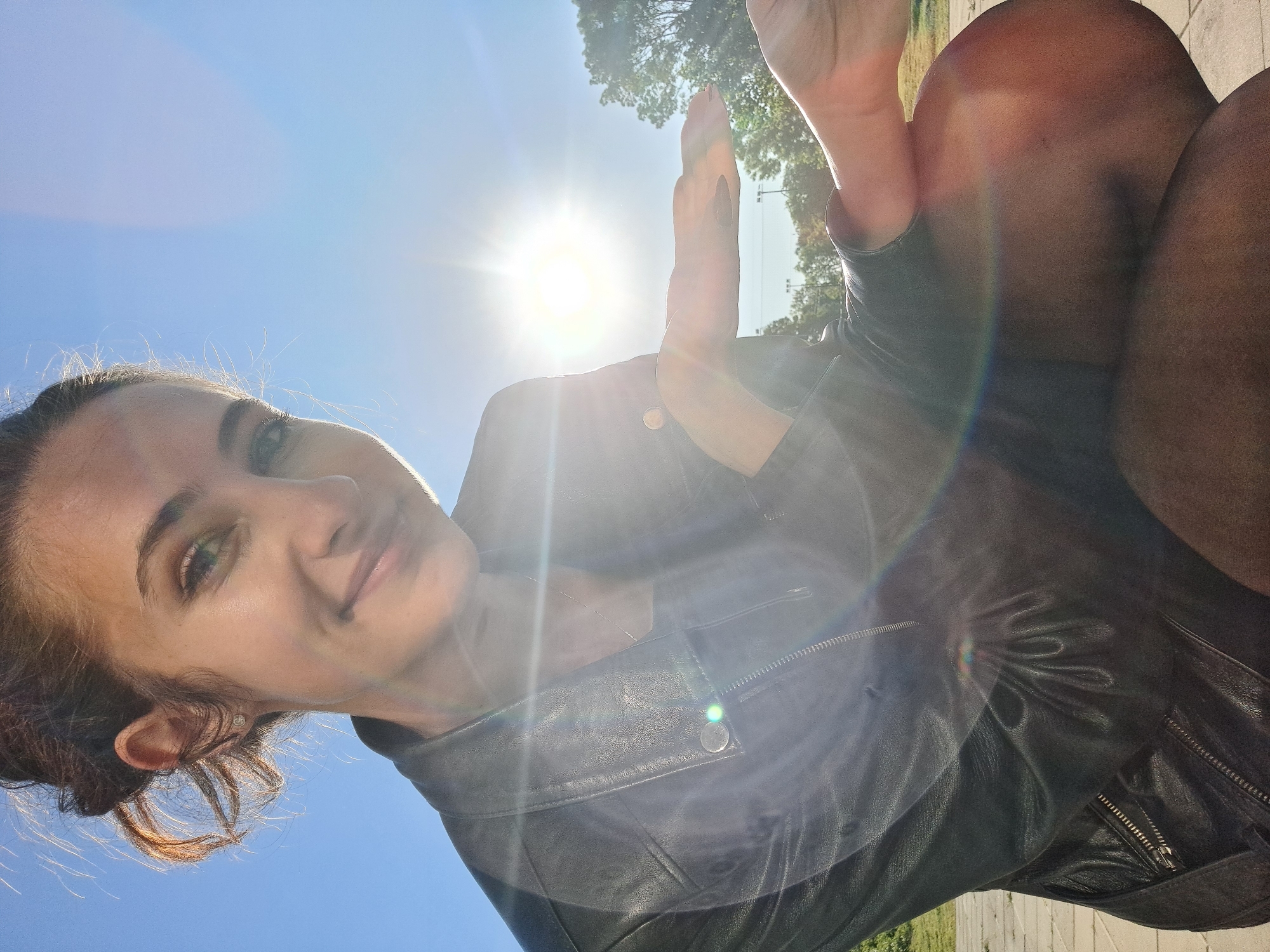 Sunny afternoon brings ice pops and Bulgarian folk costume displays