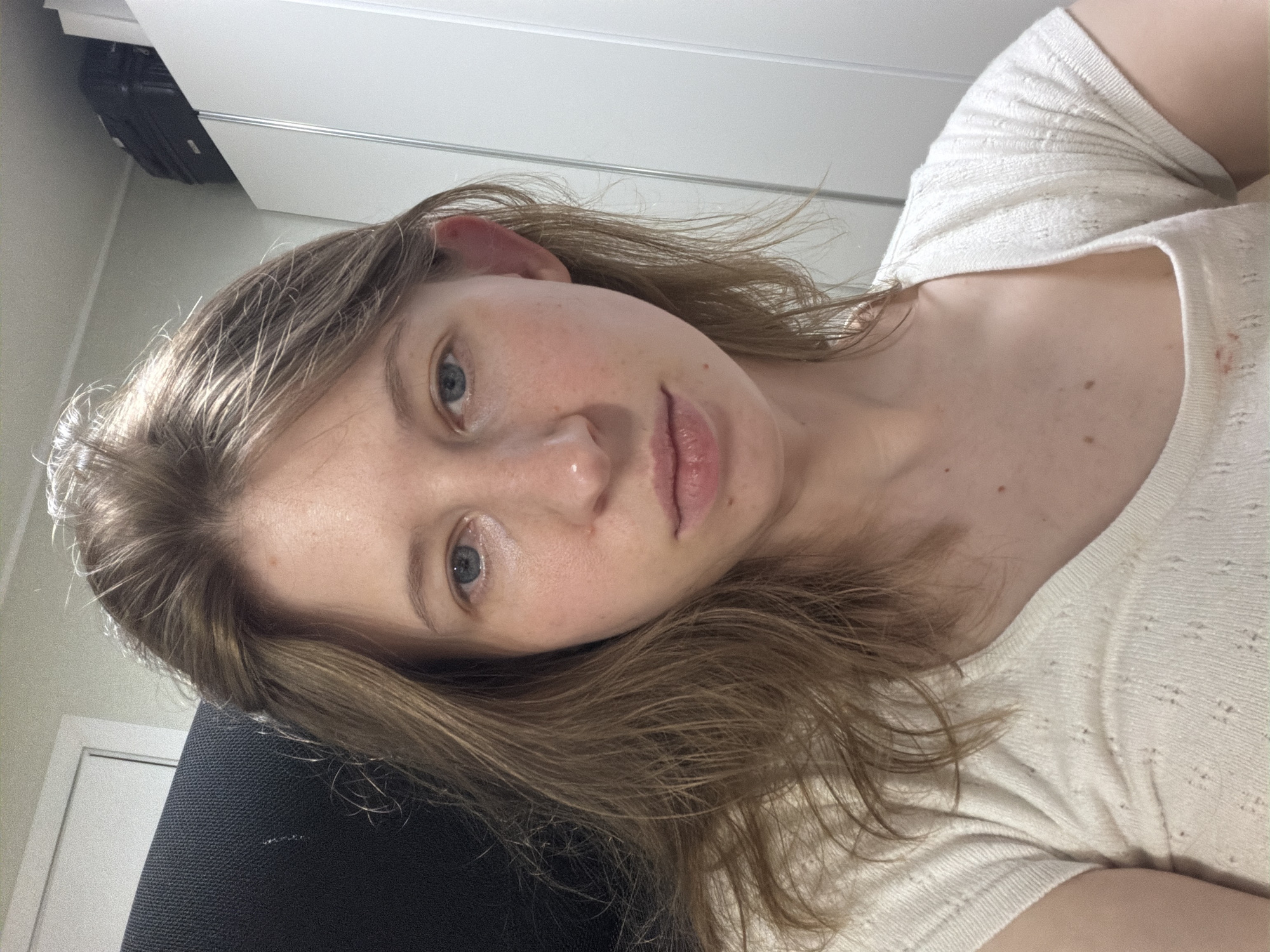 Afternoon oil painting session in Dongducheon-si, selfies and all