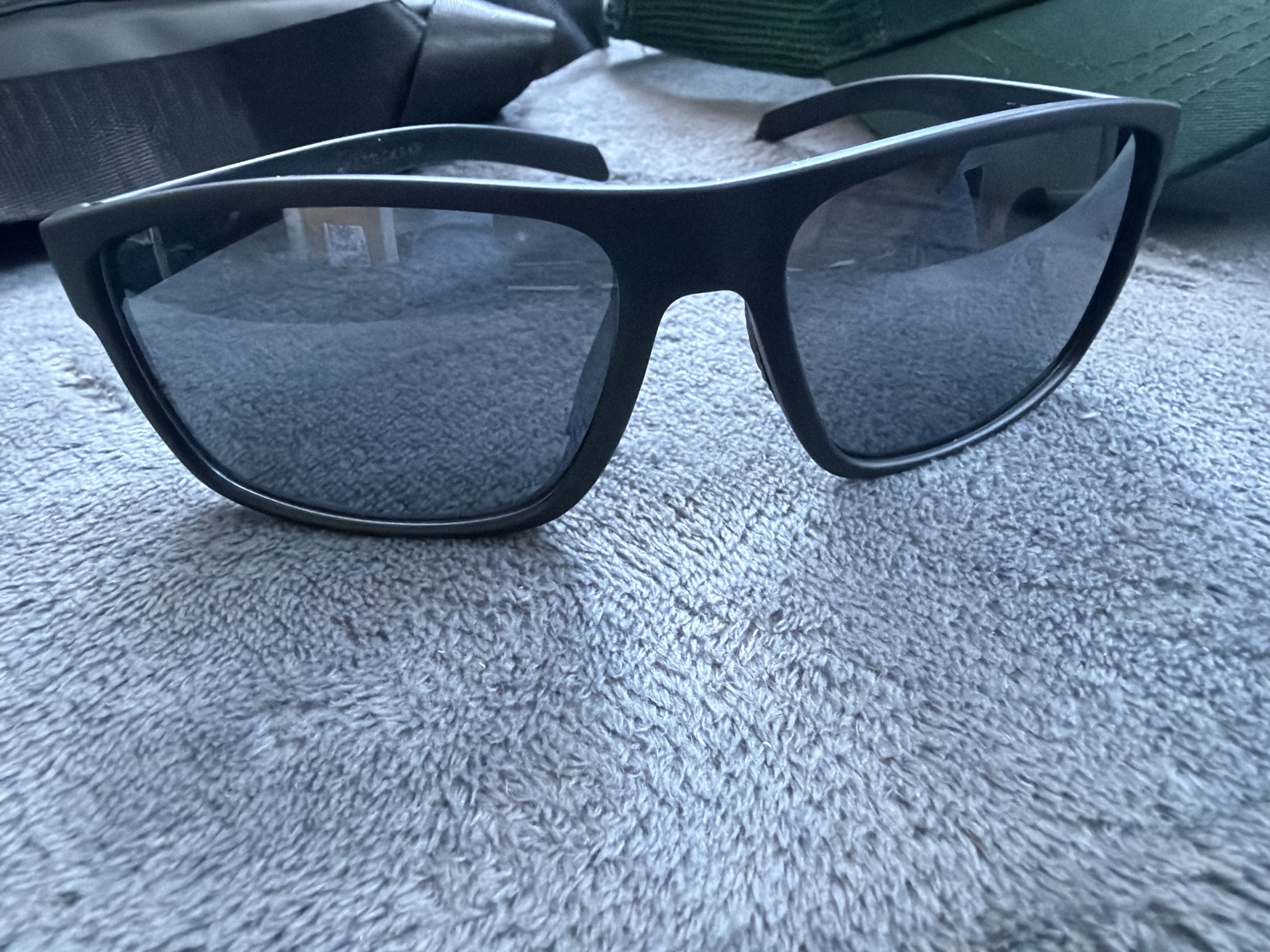 Everyday gear and apartment views from a Berlin morning