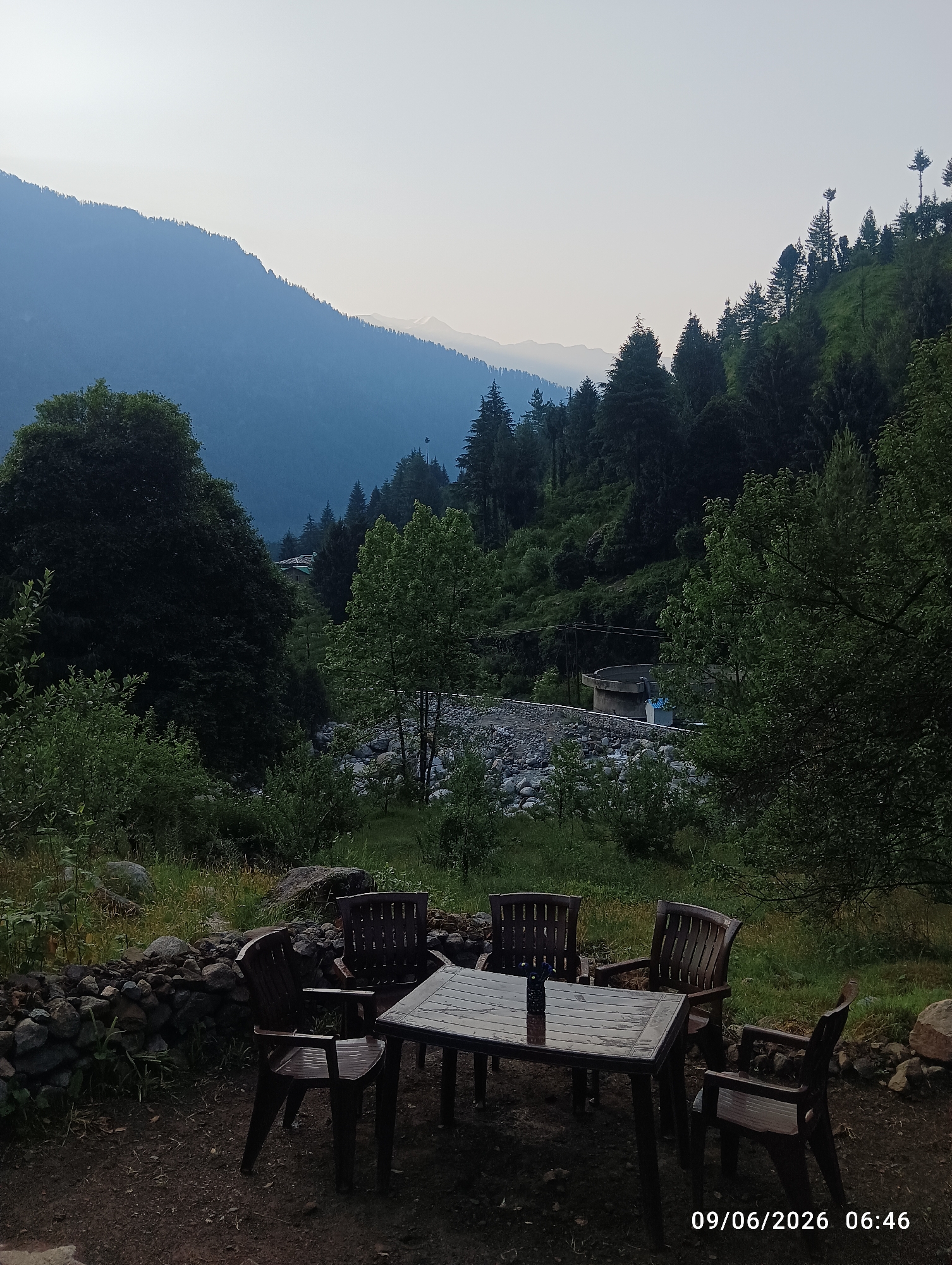 Late night scenes captured in Old Manali's mountain landscape