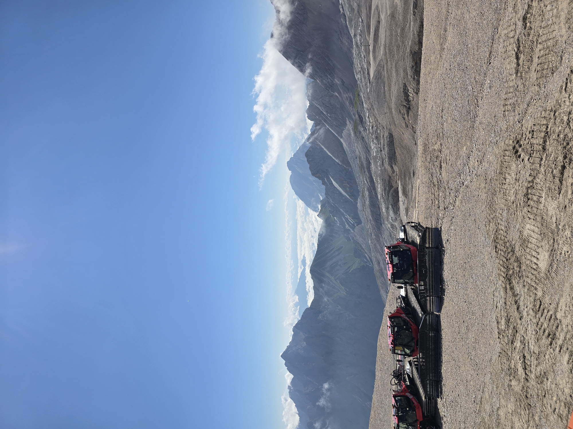 Summit stop in the Bavarian Alps, views and rest area