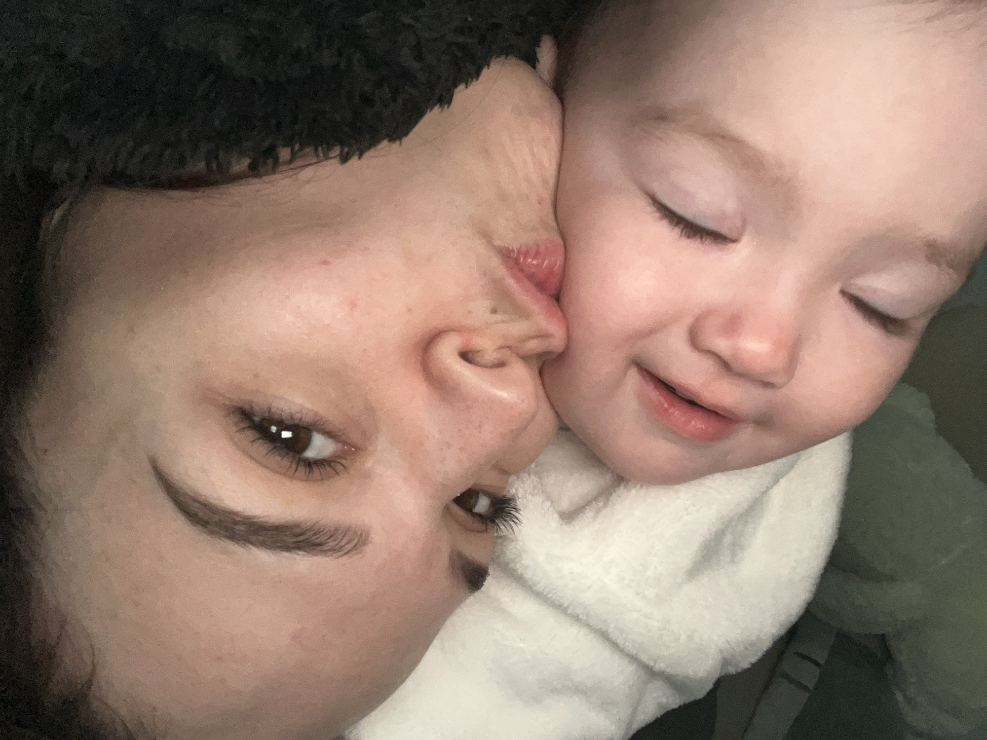 Family playtime and quiet moments documented in Shushary home