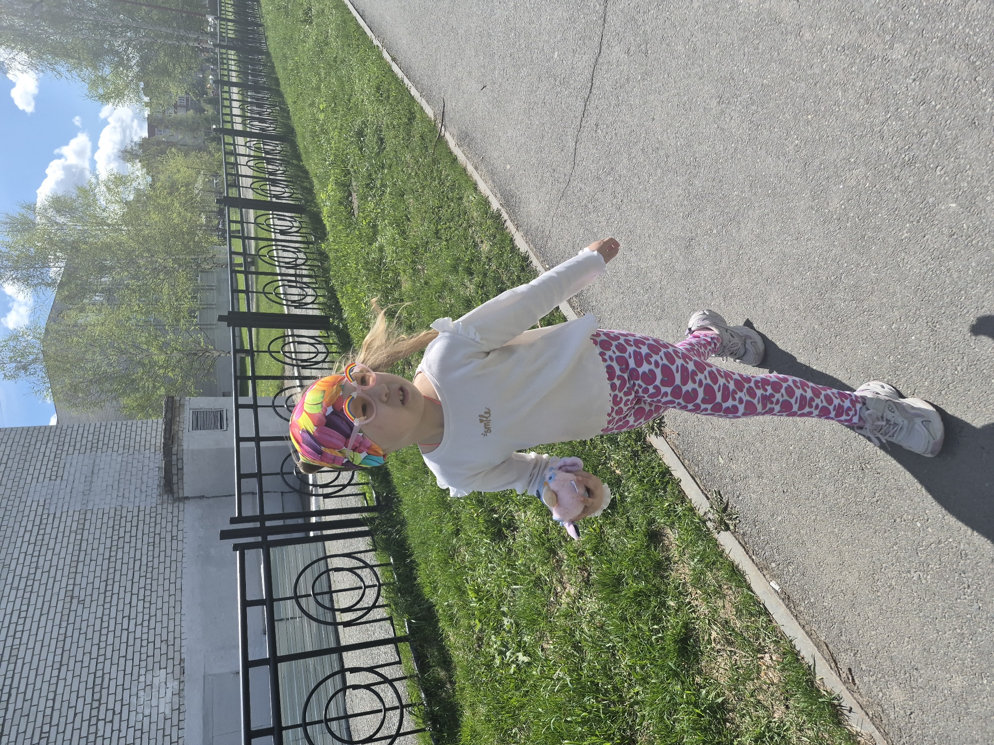Morning family moments captured in Tobolsk, Russia