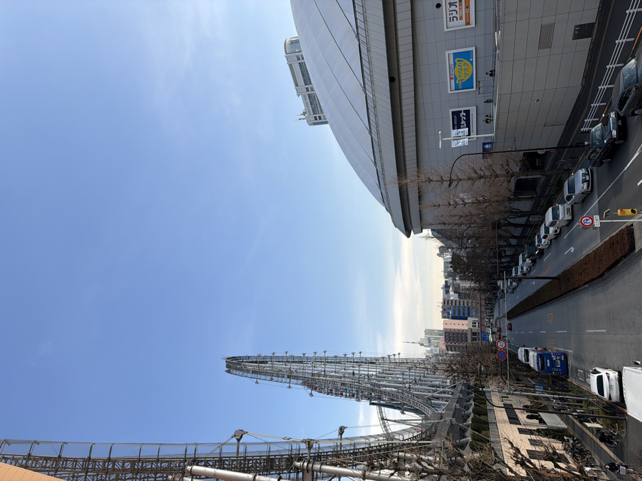 Morning scenes captured at Bunkyō amusement park facility