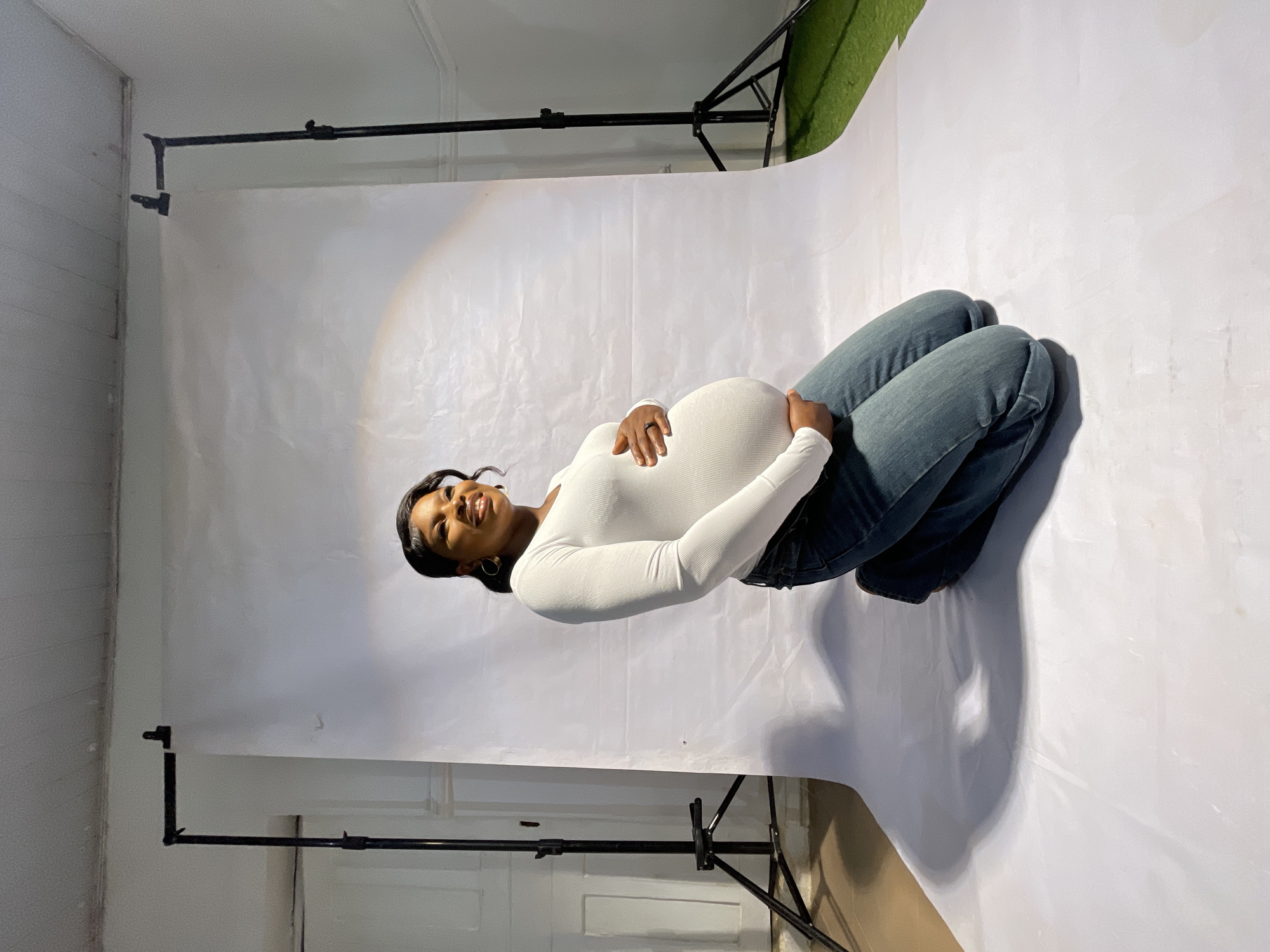 Pregnant woman poses for maternity photos in Jos