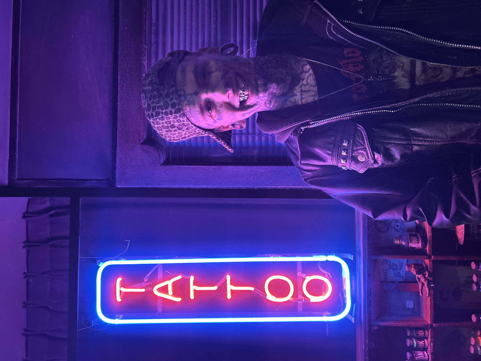 Late night social scenes documented across Buenos Aires venues
