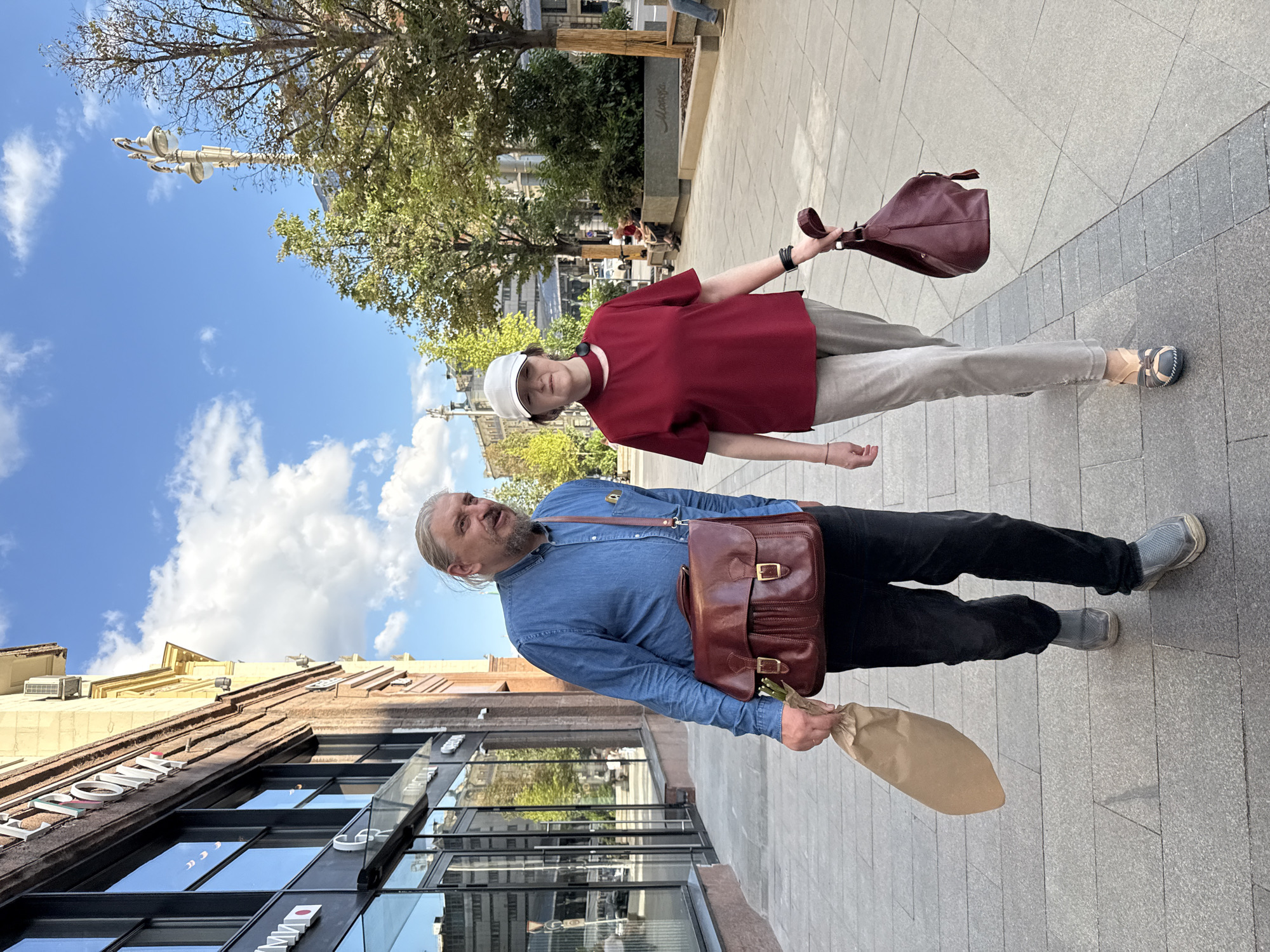 Afternoon foot traffic along decorated central Moscow streets