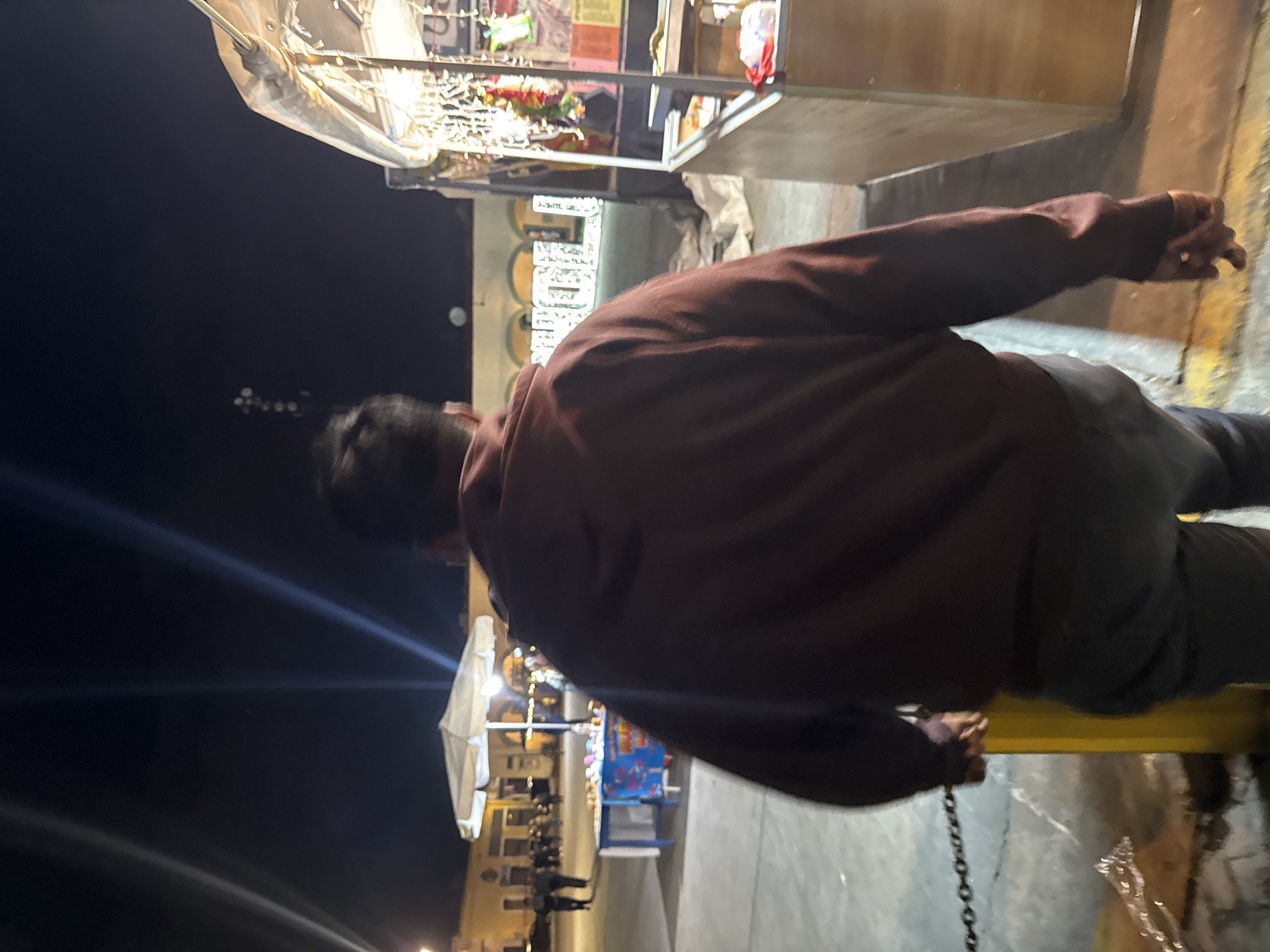 Late-night market activity documented in Cholula, Mexico