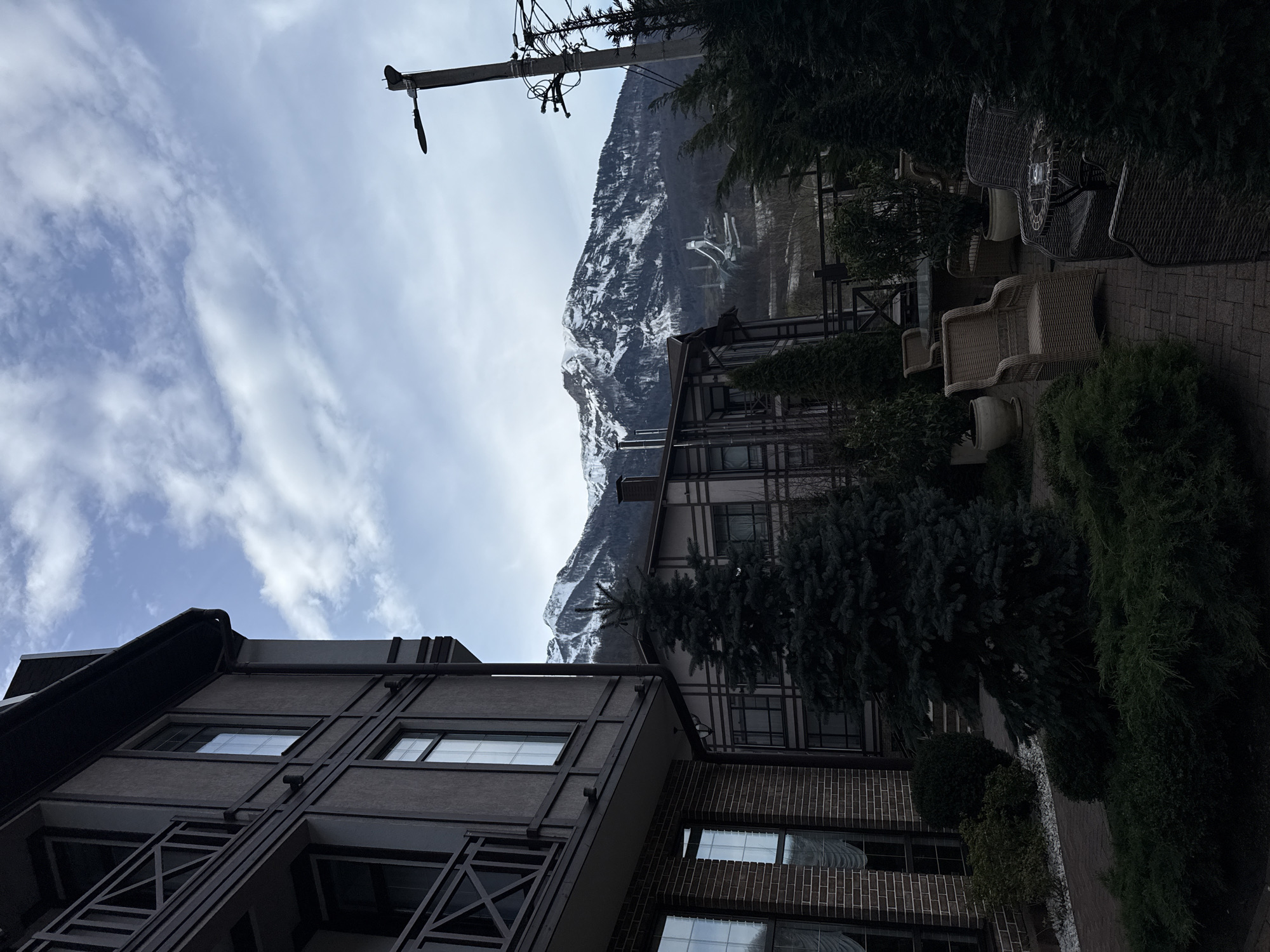 Morning scenes captured in mountain resort town Estosadok