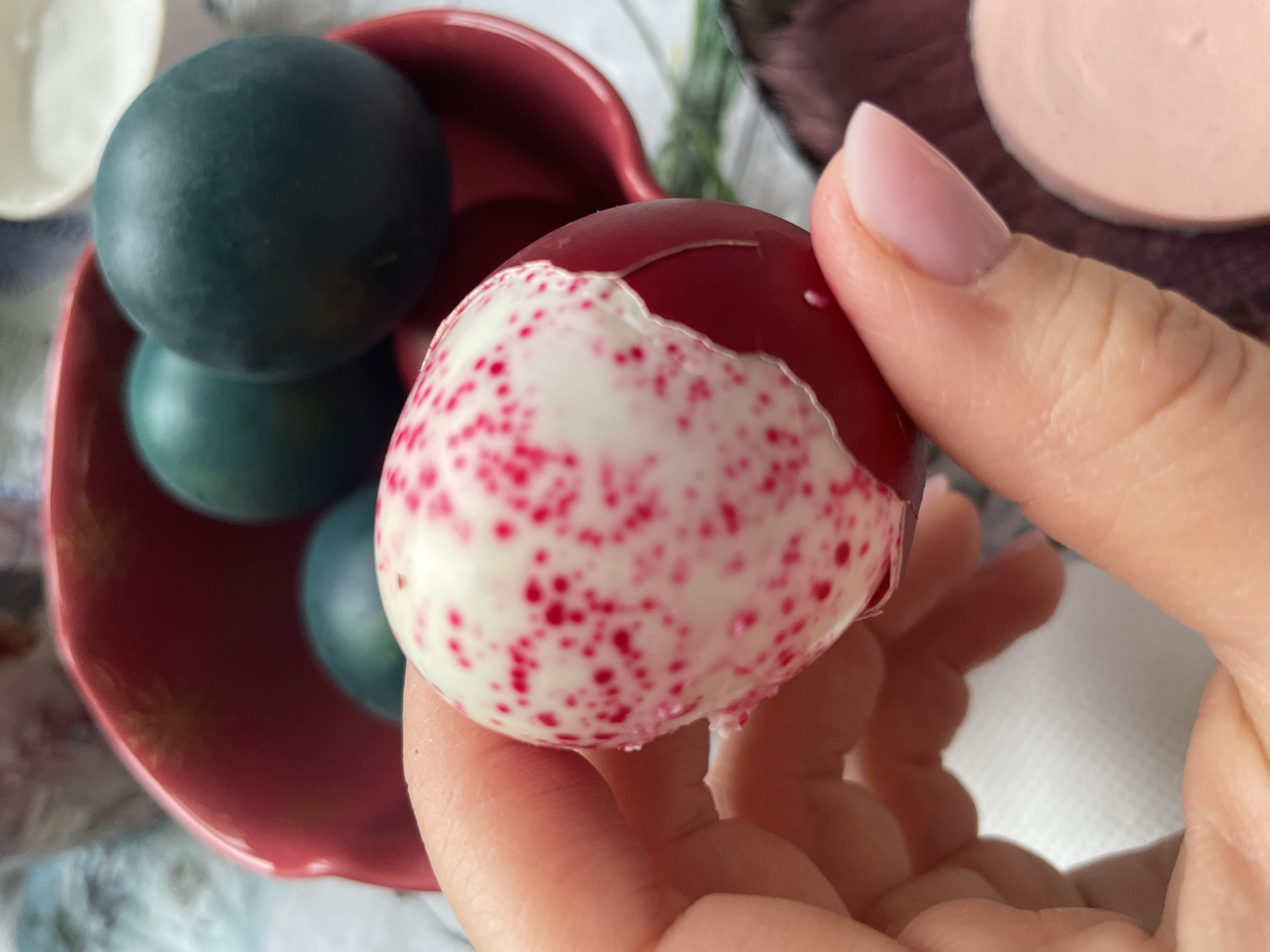 Easter egg preparation observed in Chaikovsky, Russia