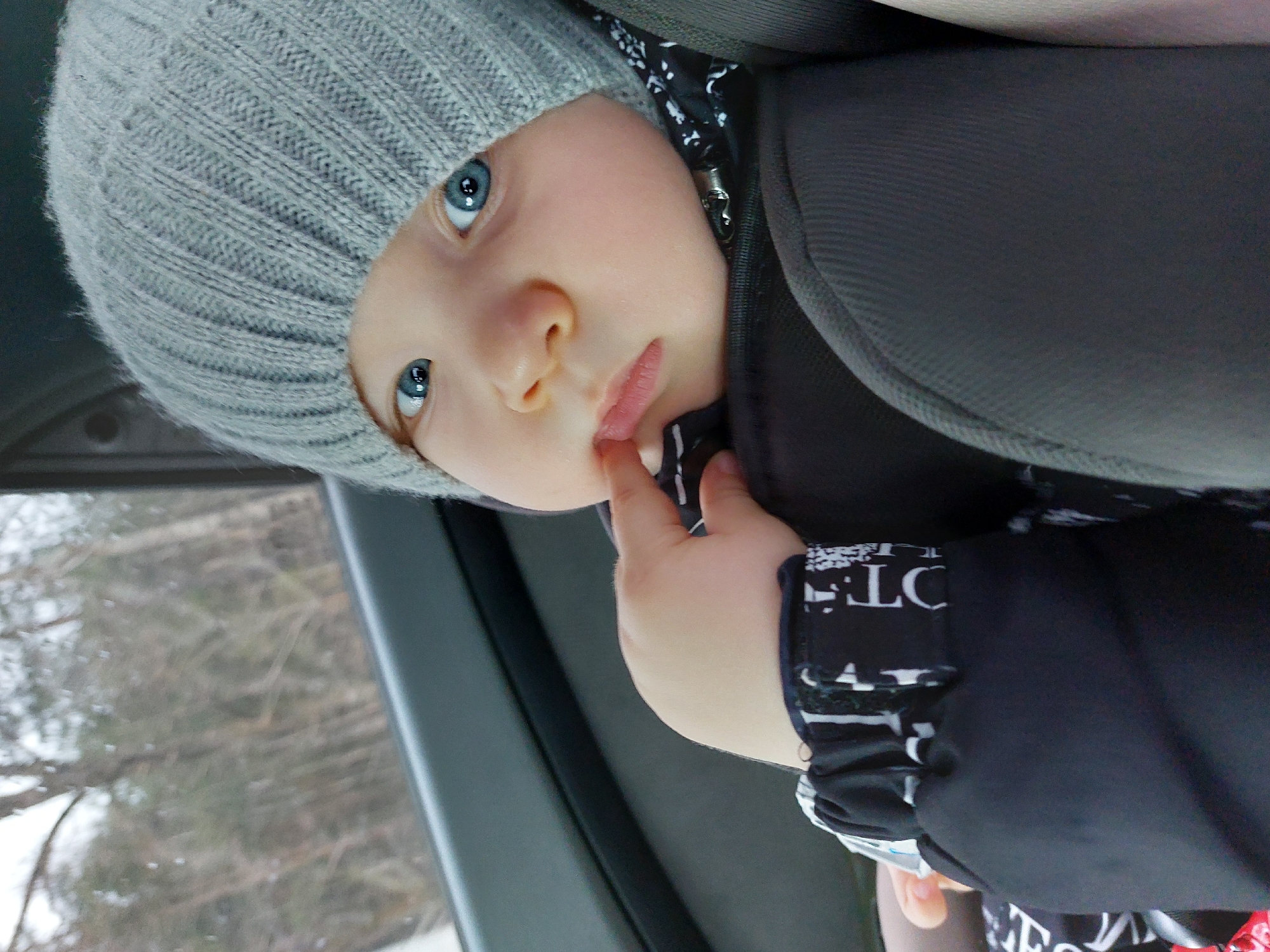 Child in car seat observed in Chaikovsky, Russia