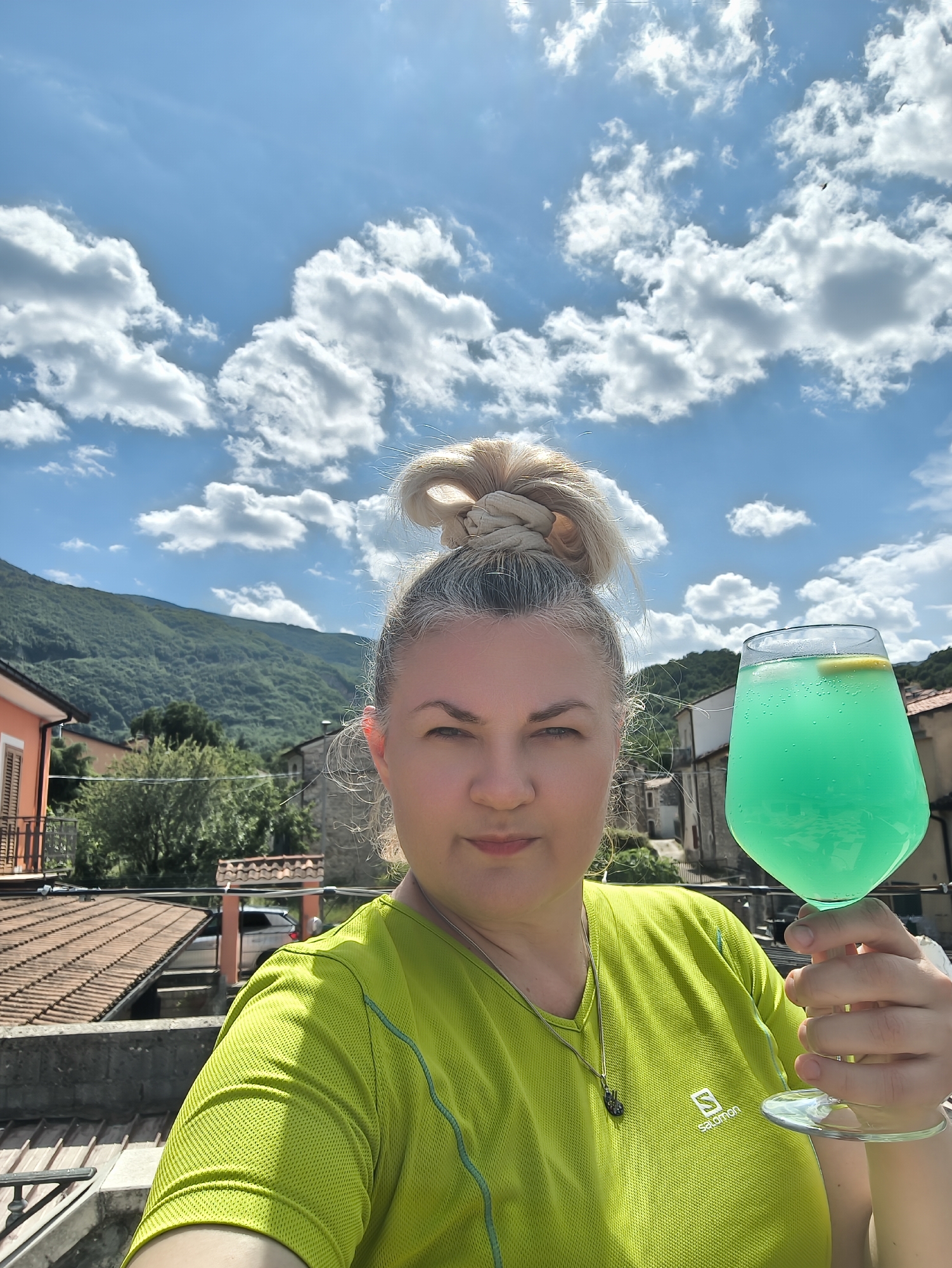 Summer spread with green drinks, fresh fruit, and pastries in Campochiaro