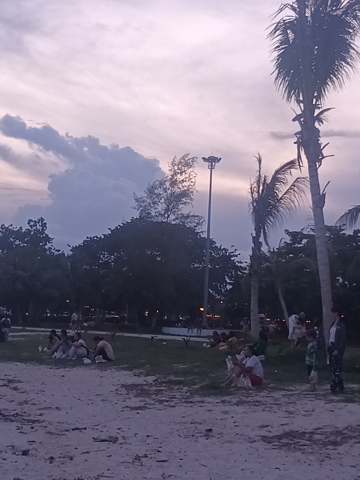 Twilight moments captured across Ko Phangan beaches and markets