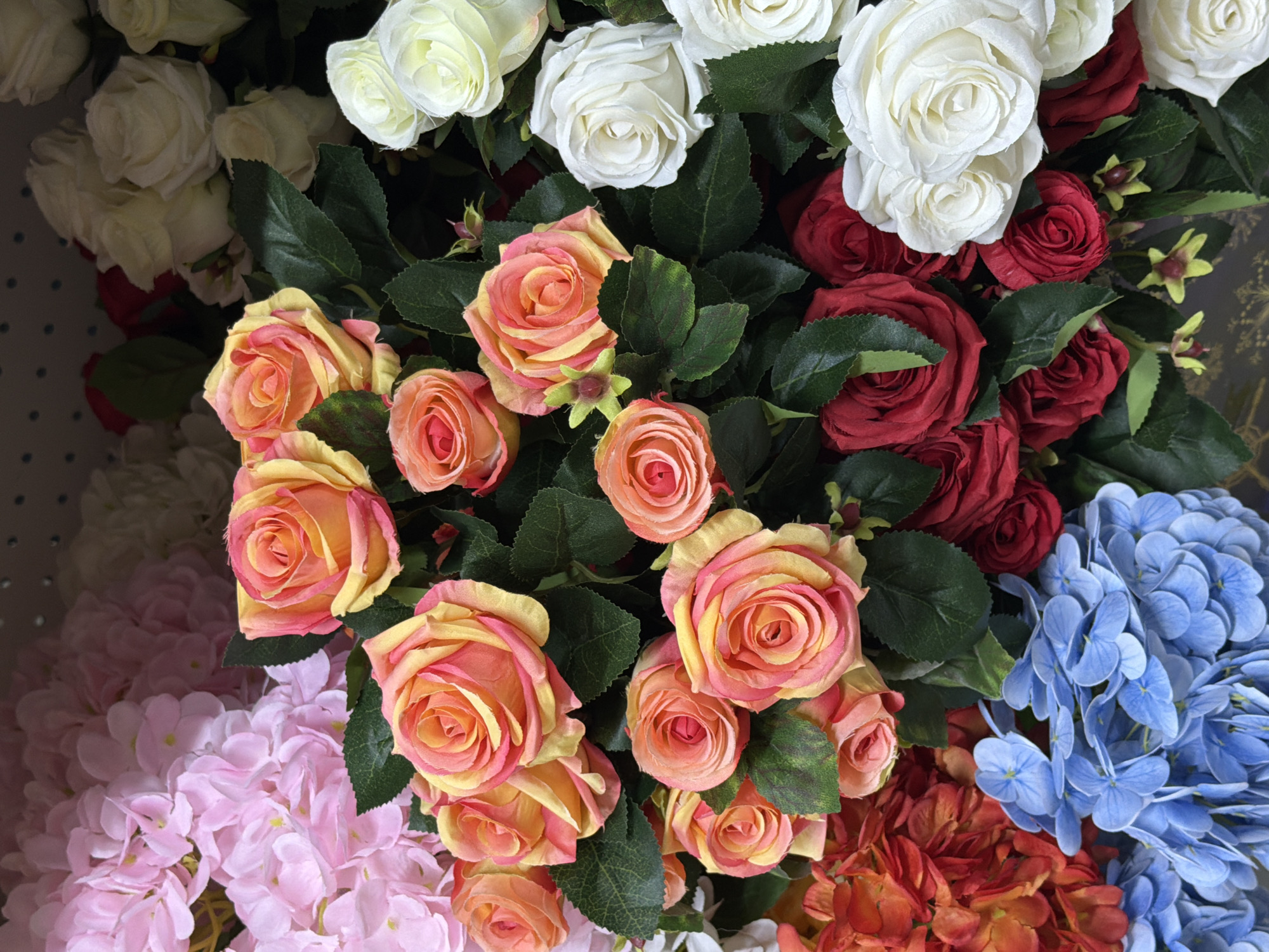 Spring shopping: decorative merchandise displays documented in Perm store