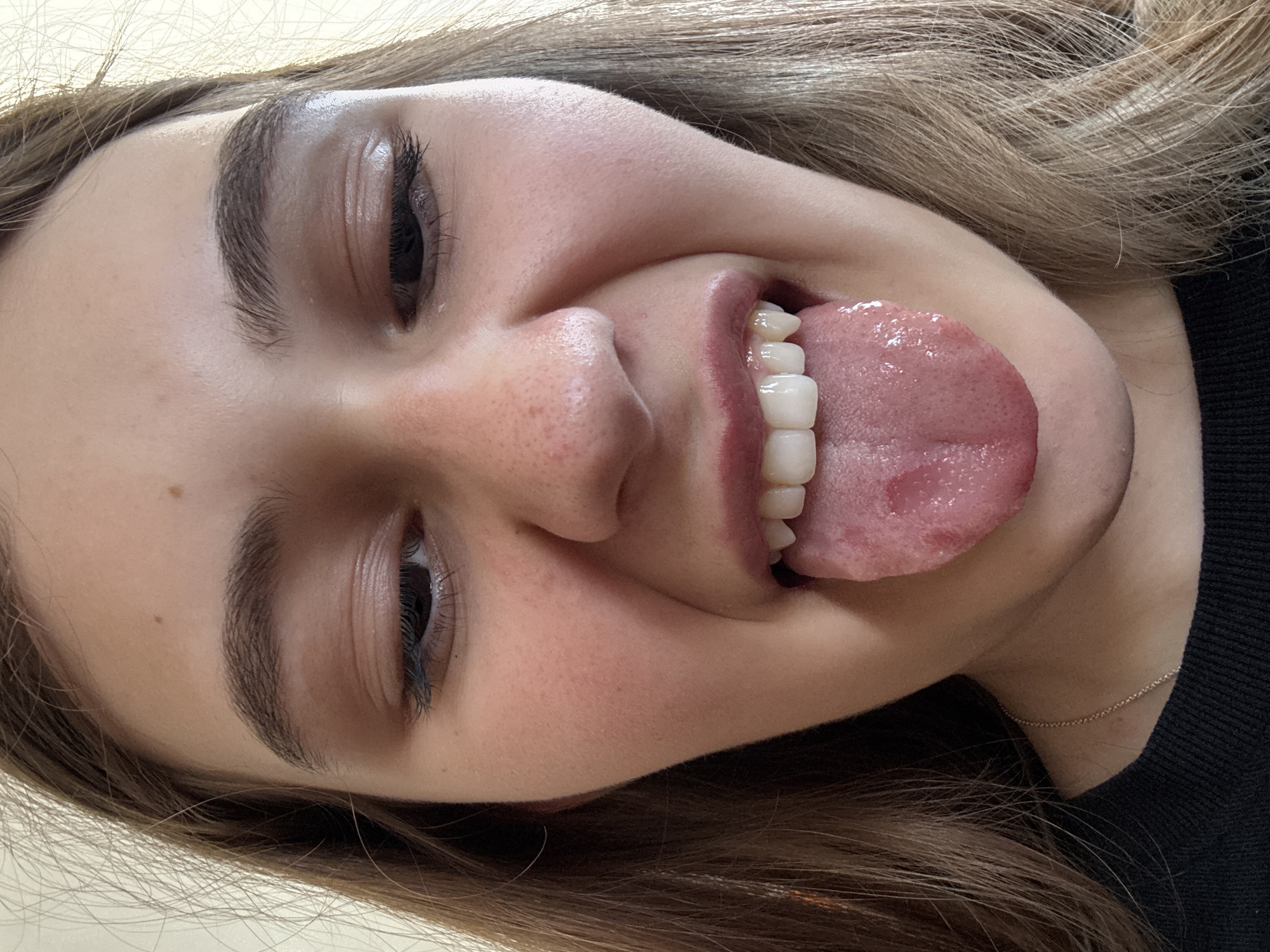 Students take selfies, use phones during class in Bulgaria