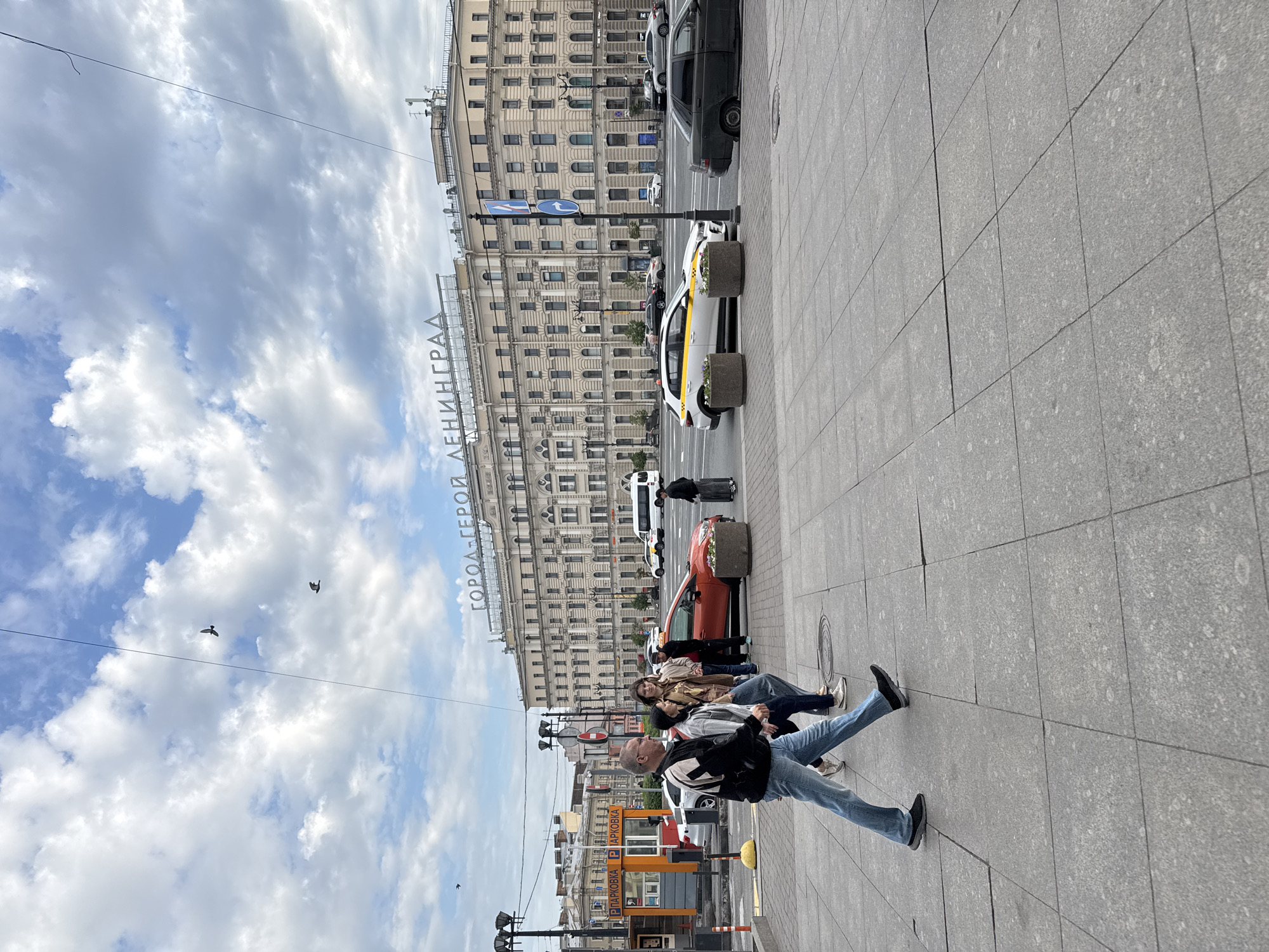 Overcast day street scenes documented in Saint Petersburg