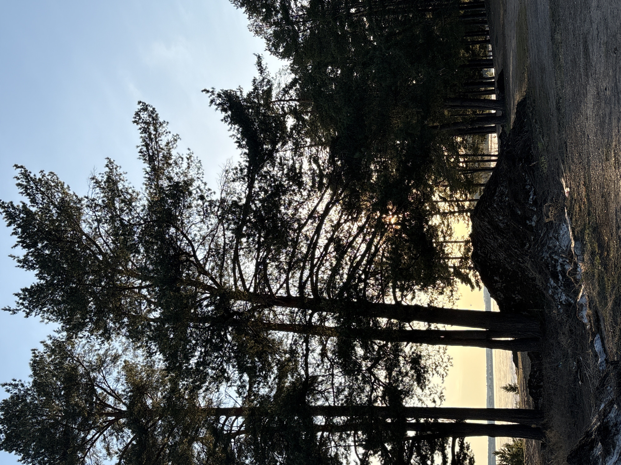Sunset hour documentation captures Votkinsk streets and reservoir views