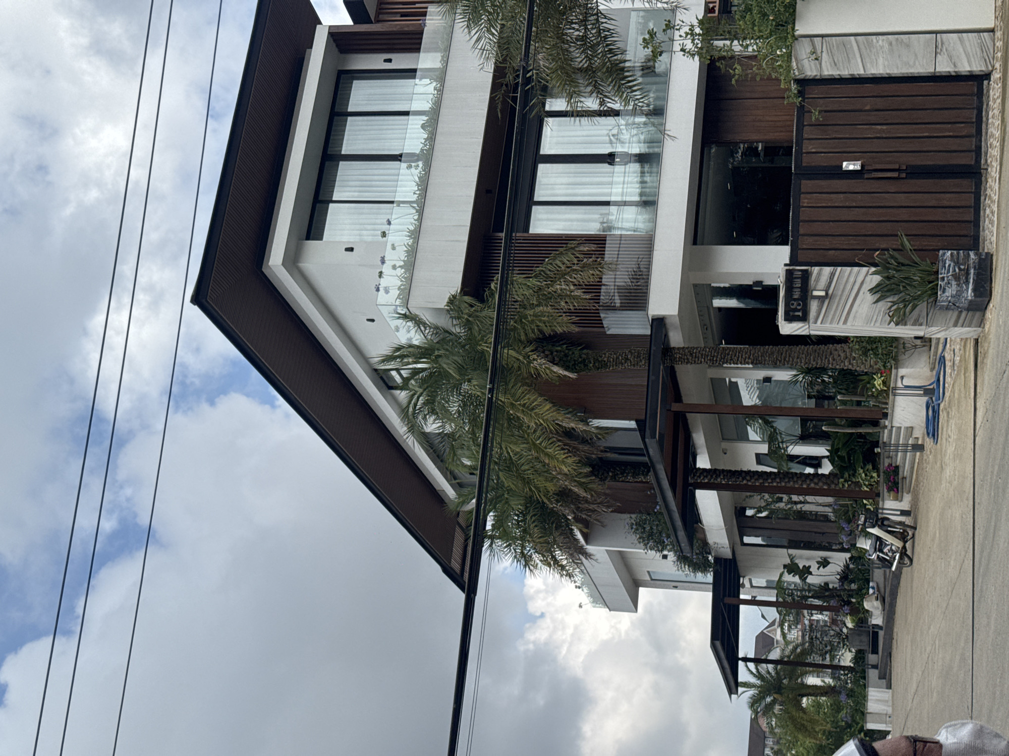 Modern buildings documented in Đà Lạt's Lâm Viên district