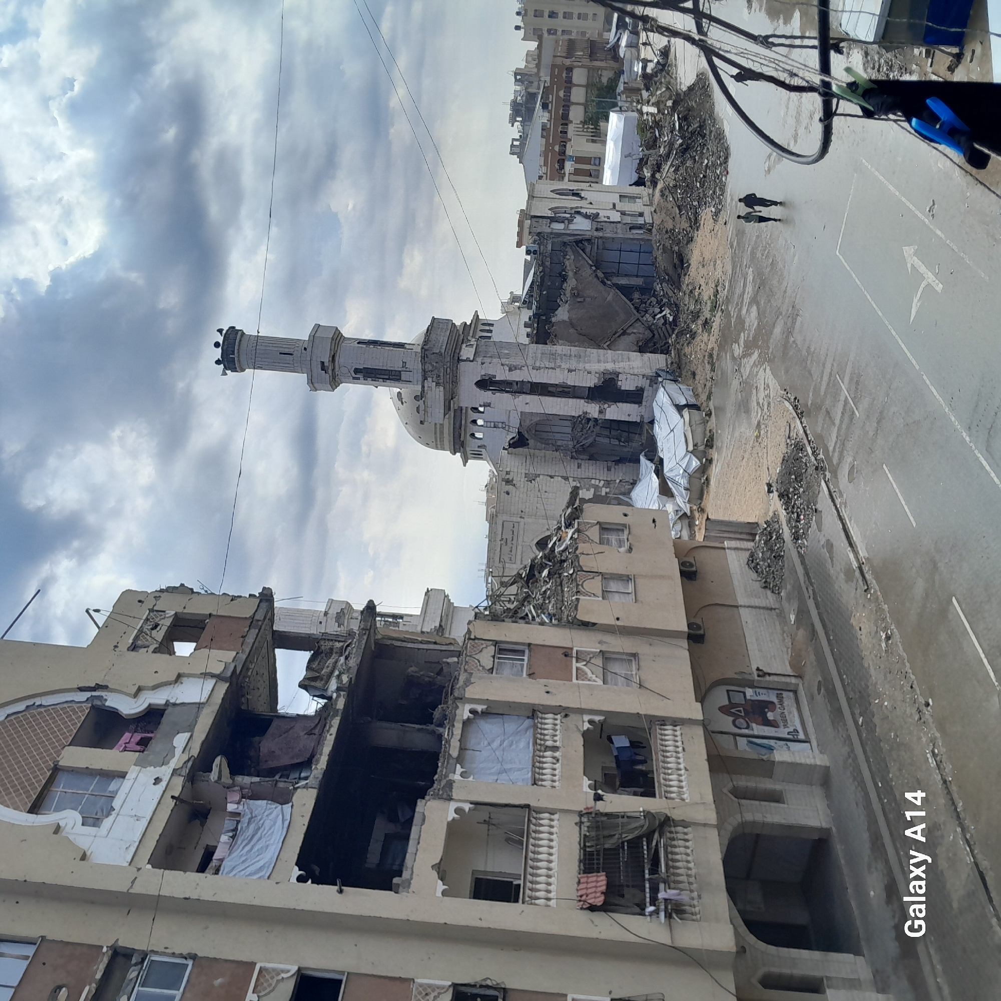 Witnesses document damaged buildings, refugee camps in Khan Yunis