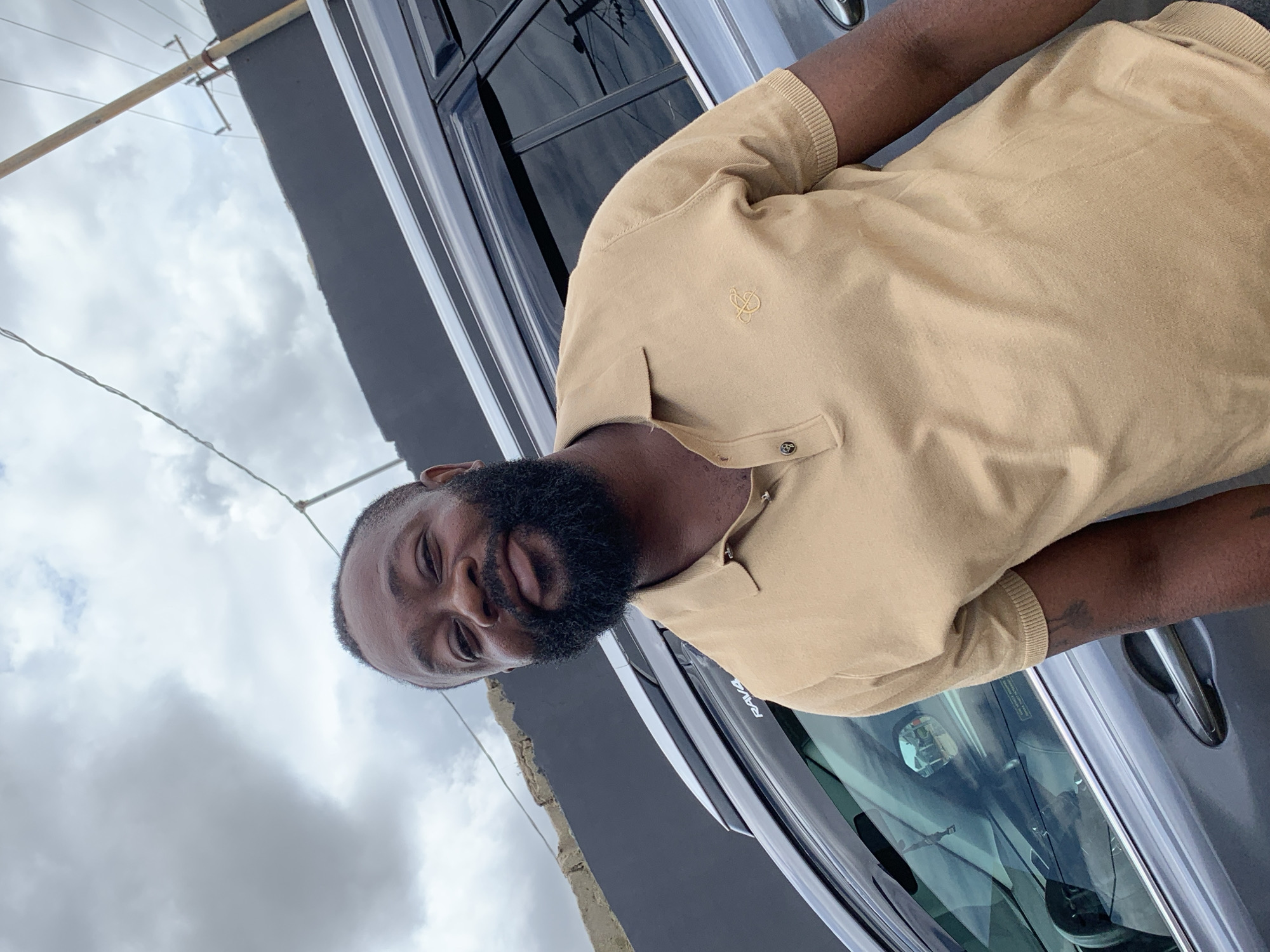Casual hangout in Ikorodu, indoors and out