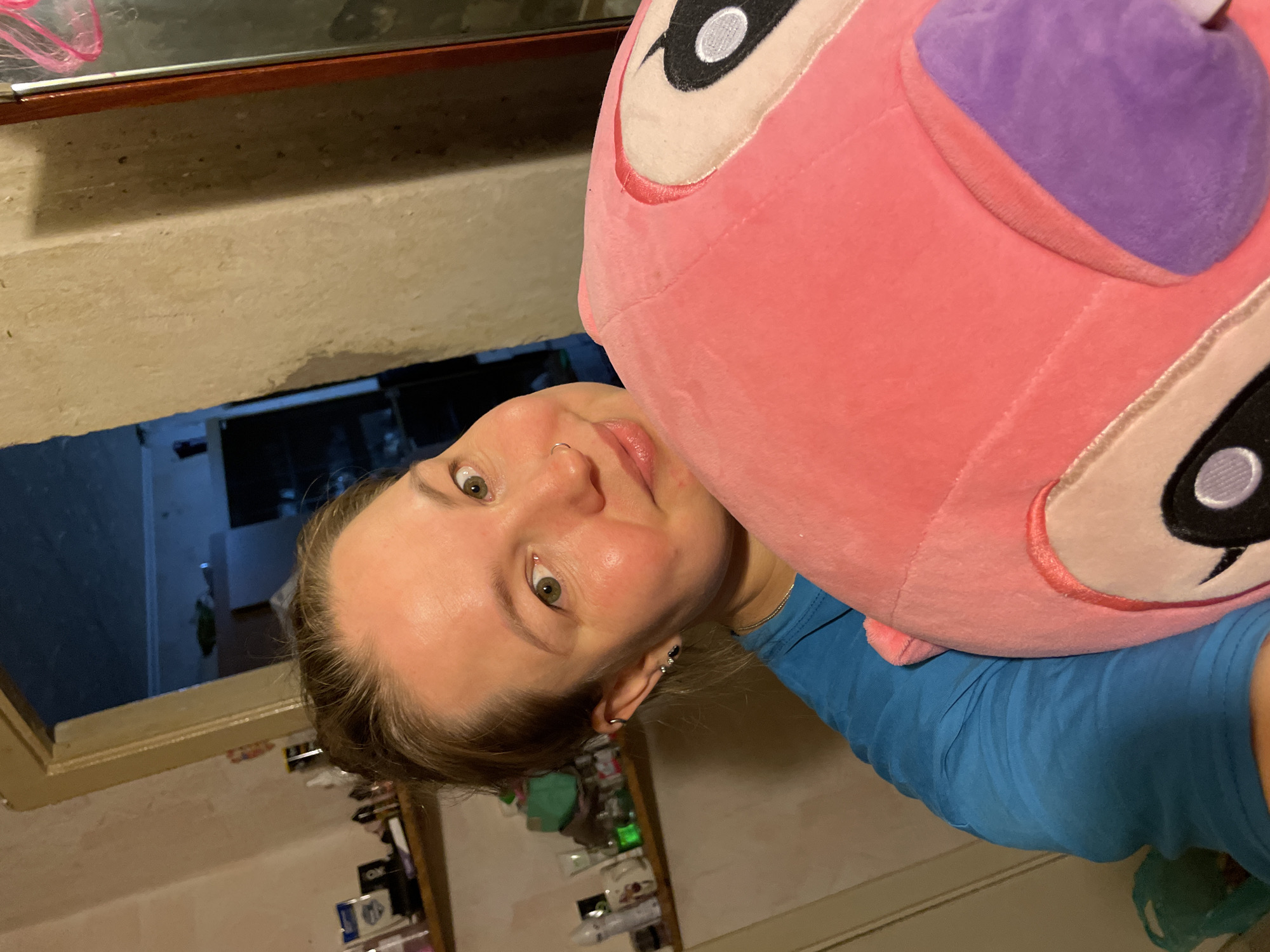 Apartment in Izhevsk: stuffed animal, then a hammer