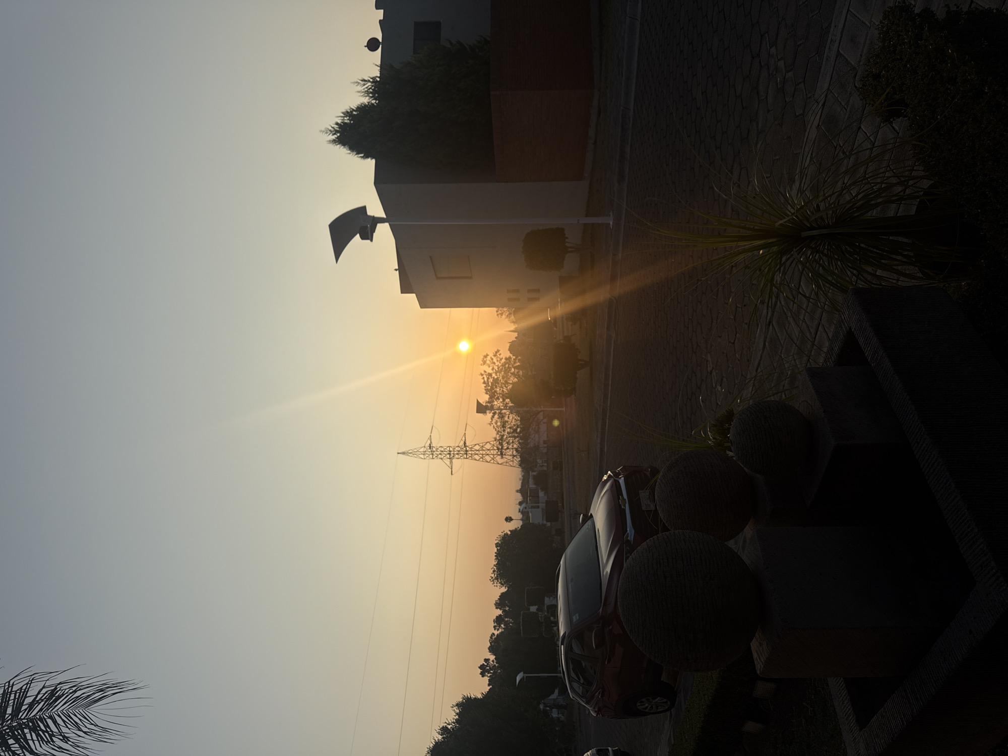 Sunset street scene and pedestrian moments captured in Puebla