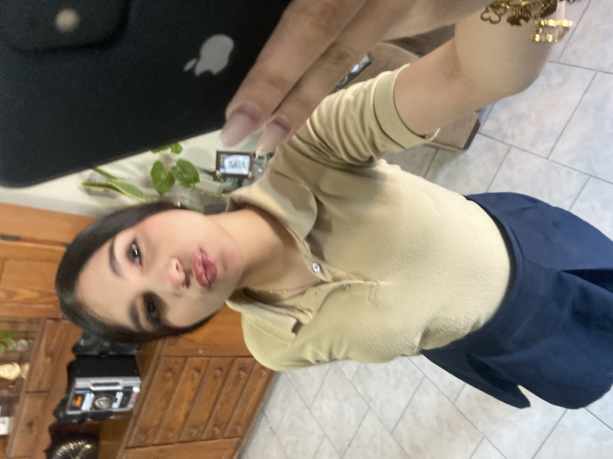 Woman photographed in residential setting in Cotoperíz, Venezuela