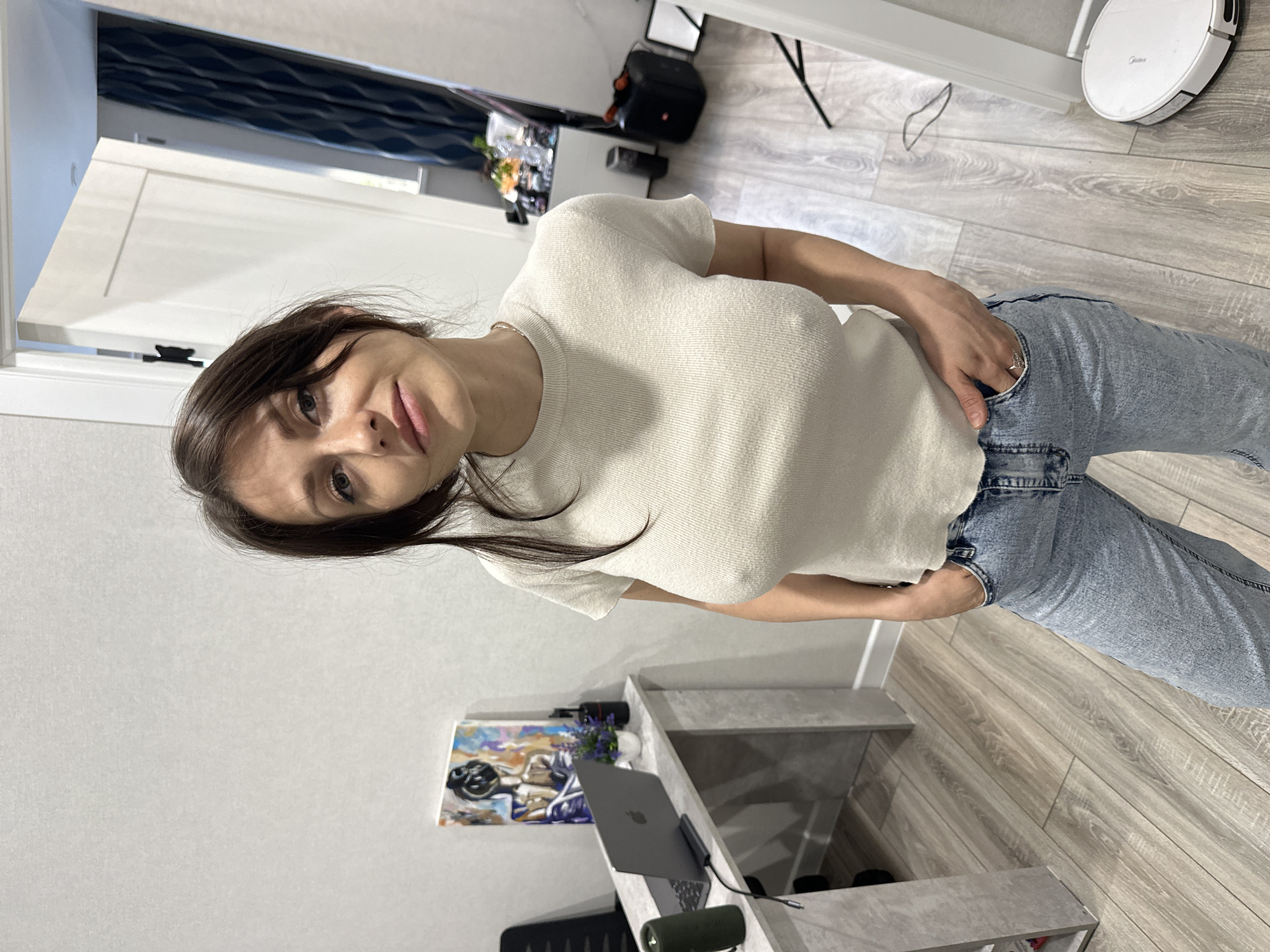 Residents document daily life in Murino apartment complex