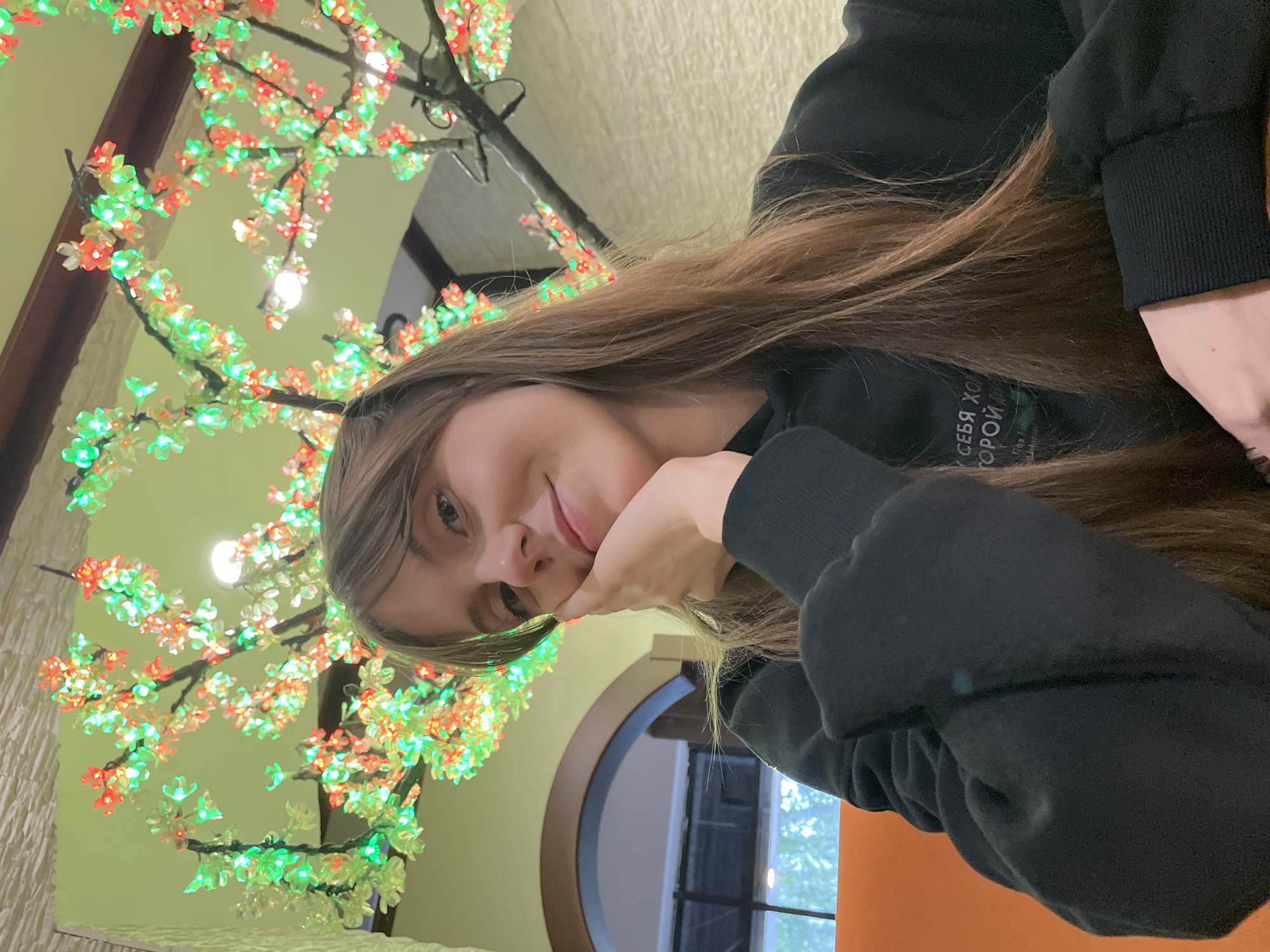Young couple's romantic lunch date documented in Ufa restaurant