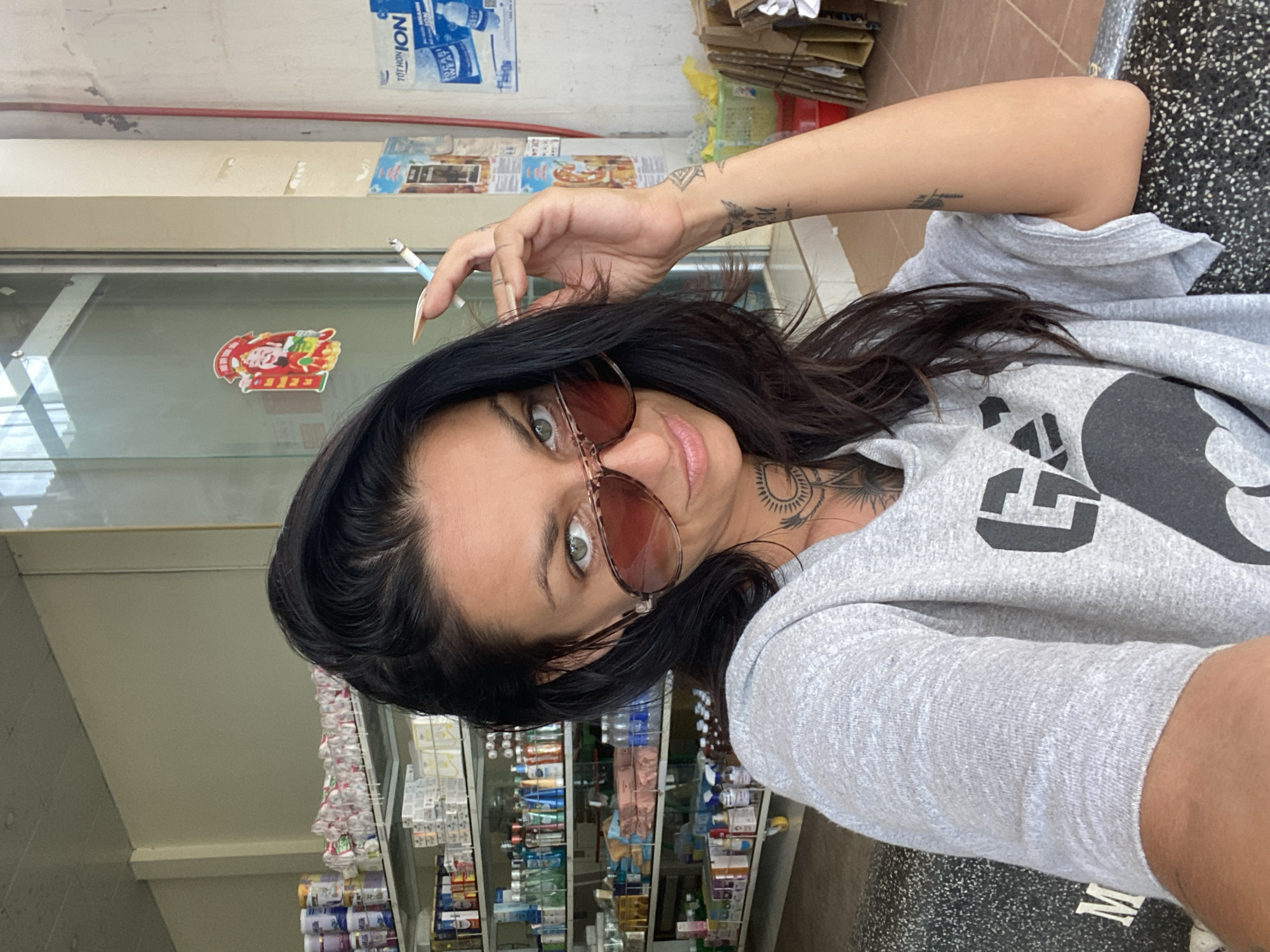 Morning hangout and street moments in Thôn 2, Vietnam