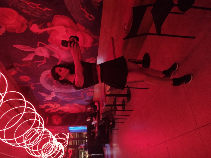 Night out documented at Buenos Aires venue with art, drinks