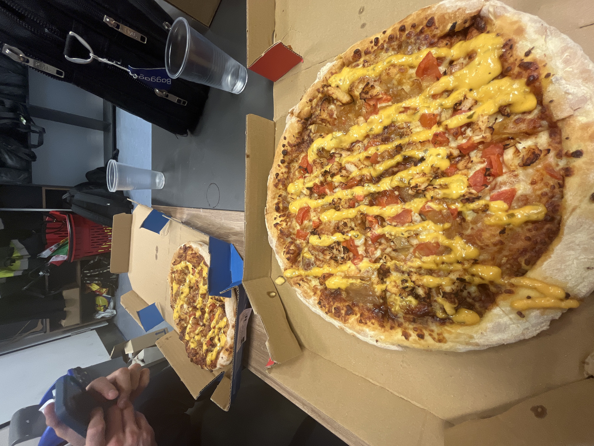 Sofia resident enjoys pizza and Świątek-branded vitamin water
