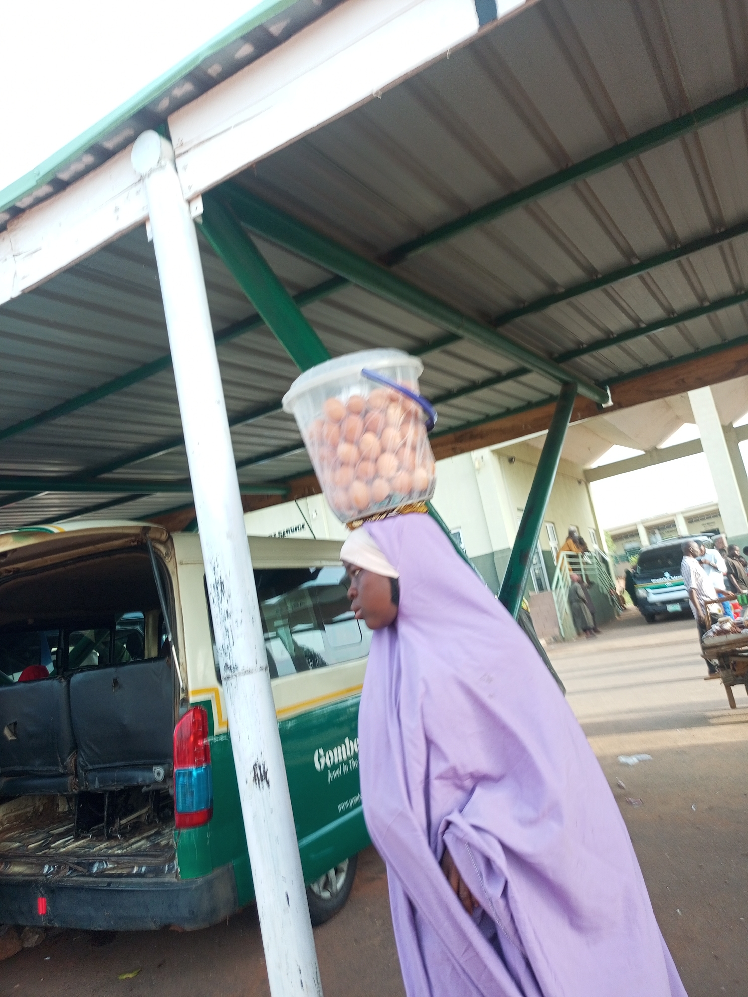 Morning marketplace activity captured at Gombe transport hubs