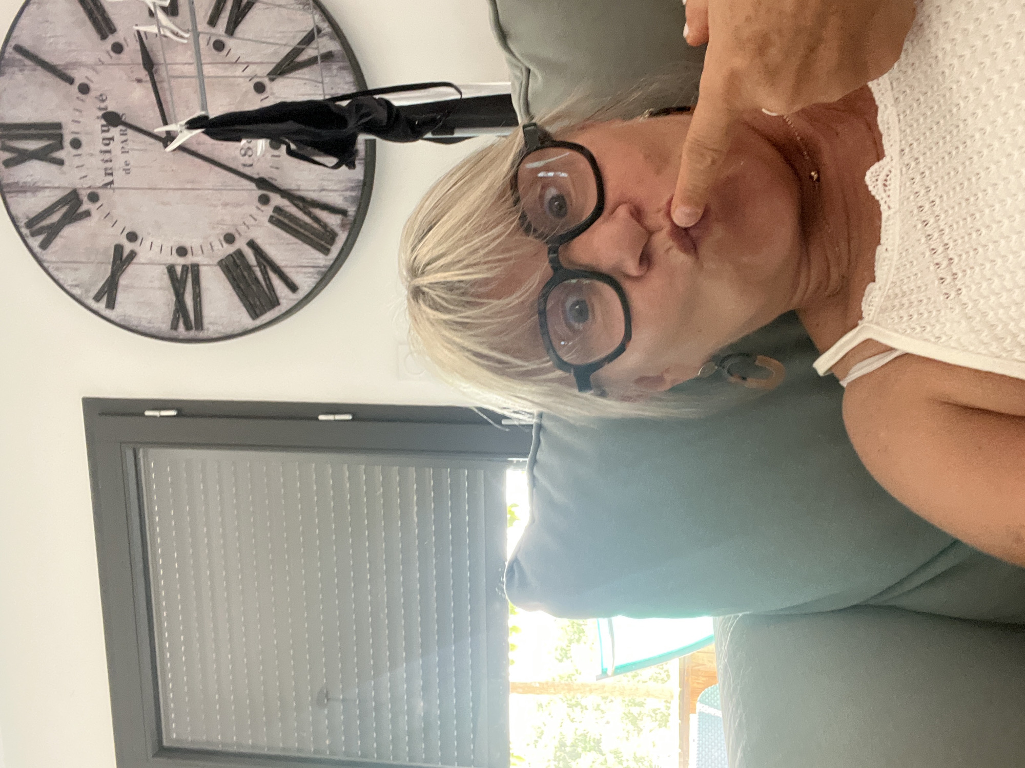 Couch selfie moment in Chambœuf, France