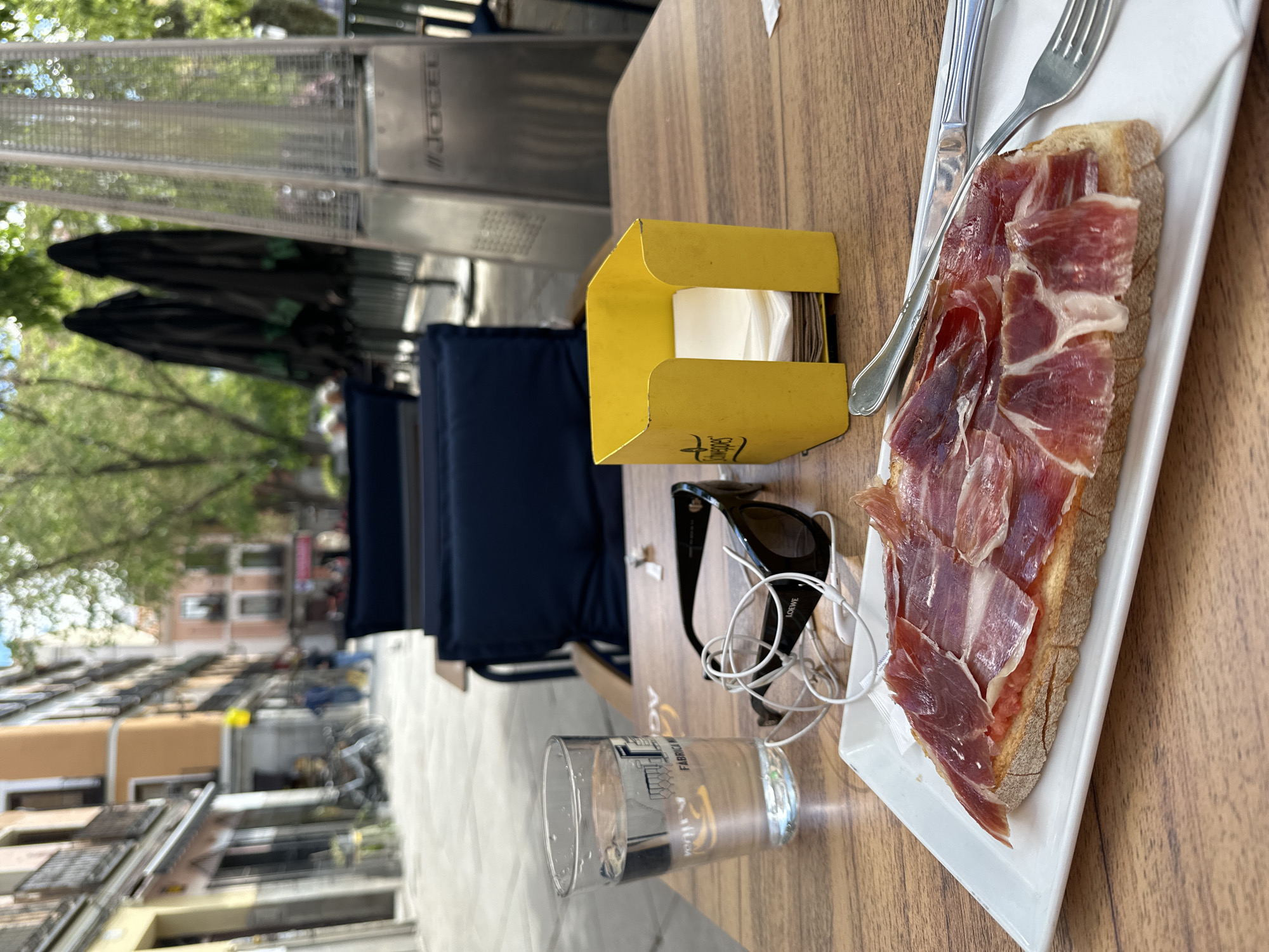 Morning café scene captured at historic Madrid establishment