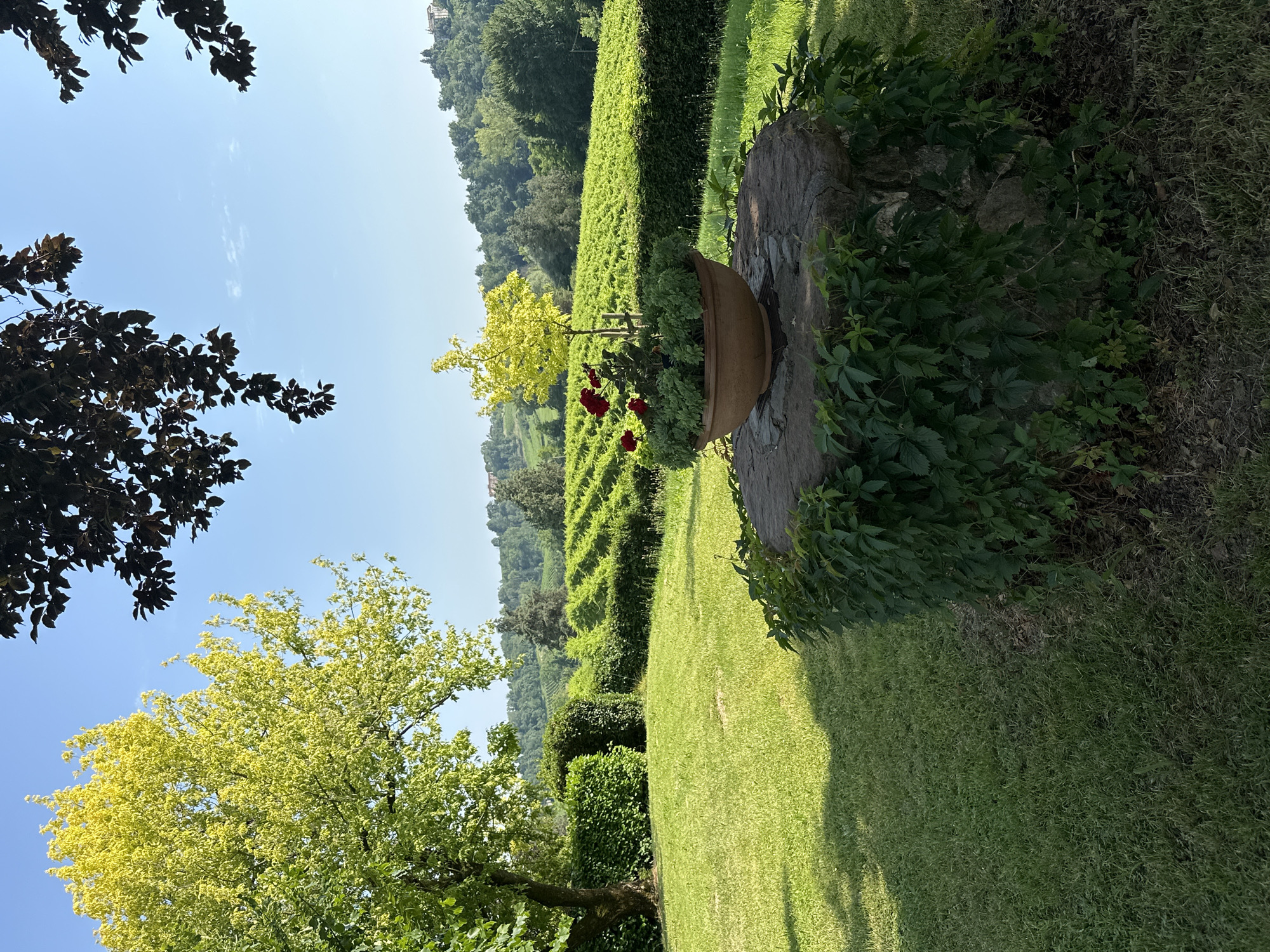 A well-kept Conegliano garden and pool property in summer