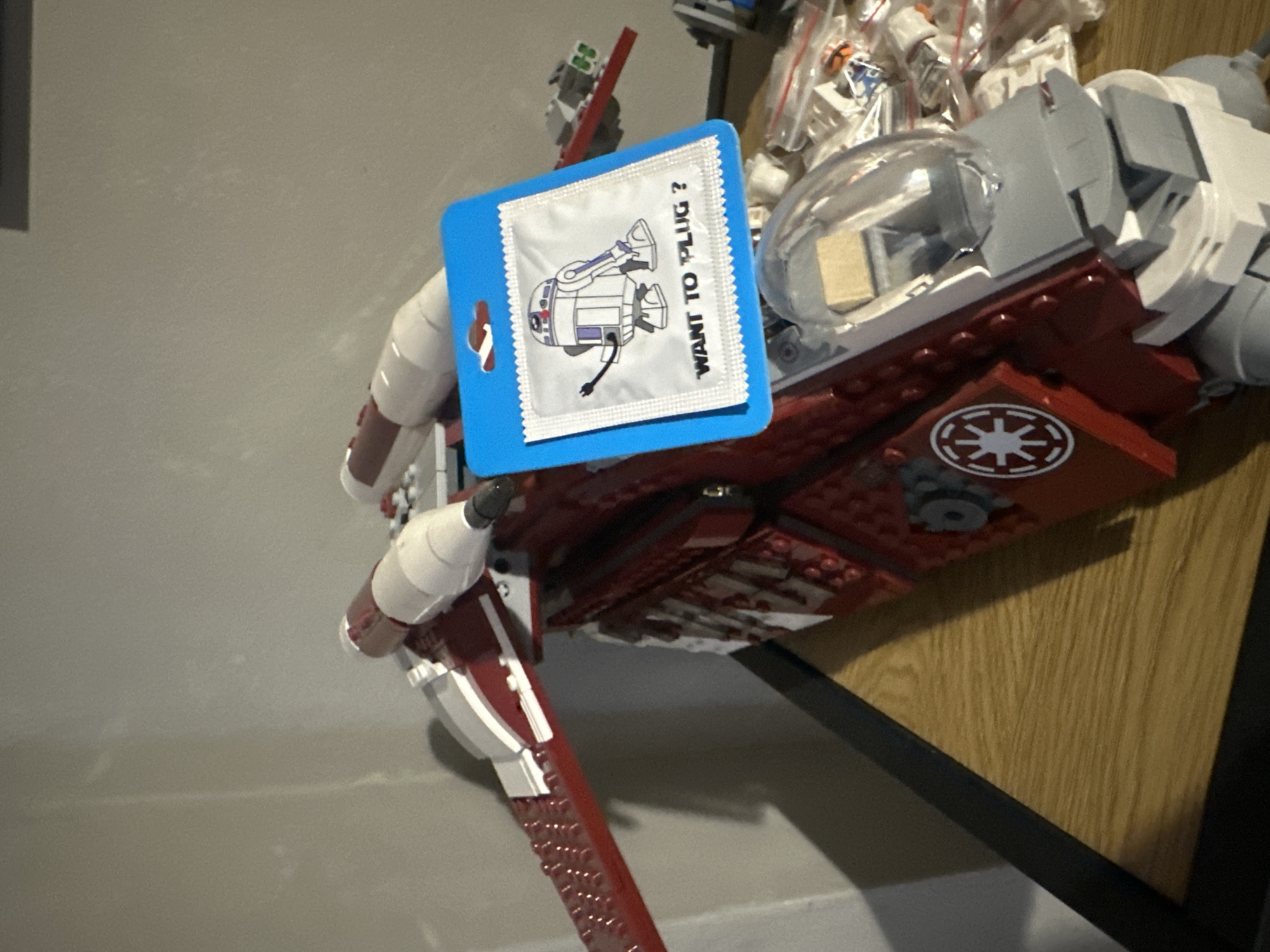 Lego Star Wars gunship spotted with promotional tag attachment