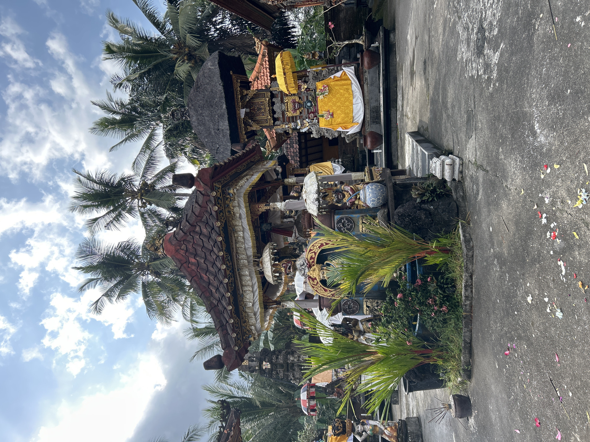 Temple ceremony underway in Abiansemal with offerings and ritual décor