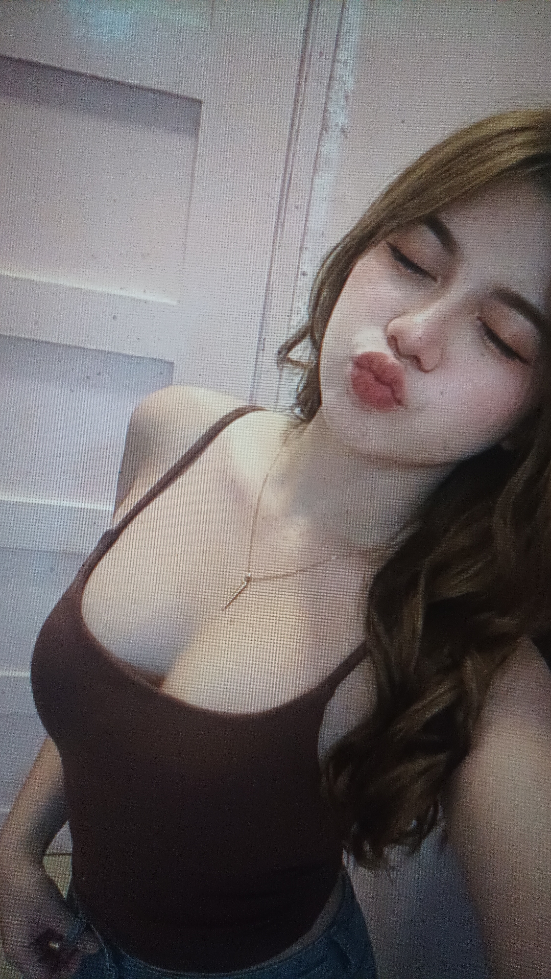 Selfies and portraits across multiple looks and settings