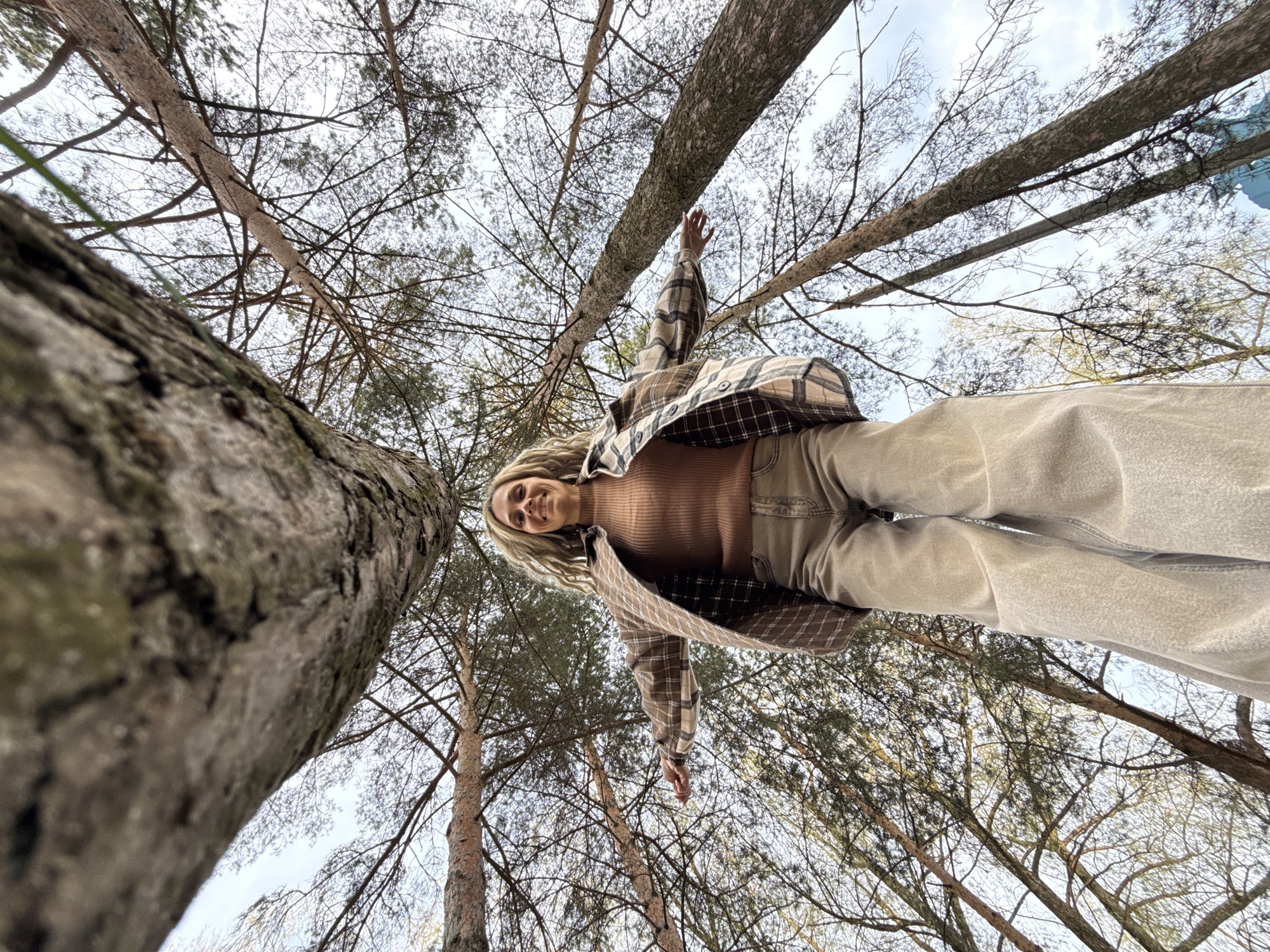 Quiet afternoon moments captured in Rusanovo forest and parks